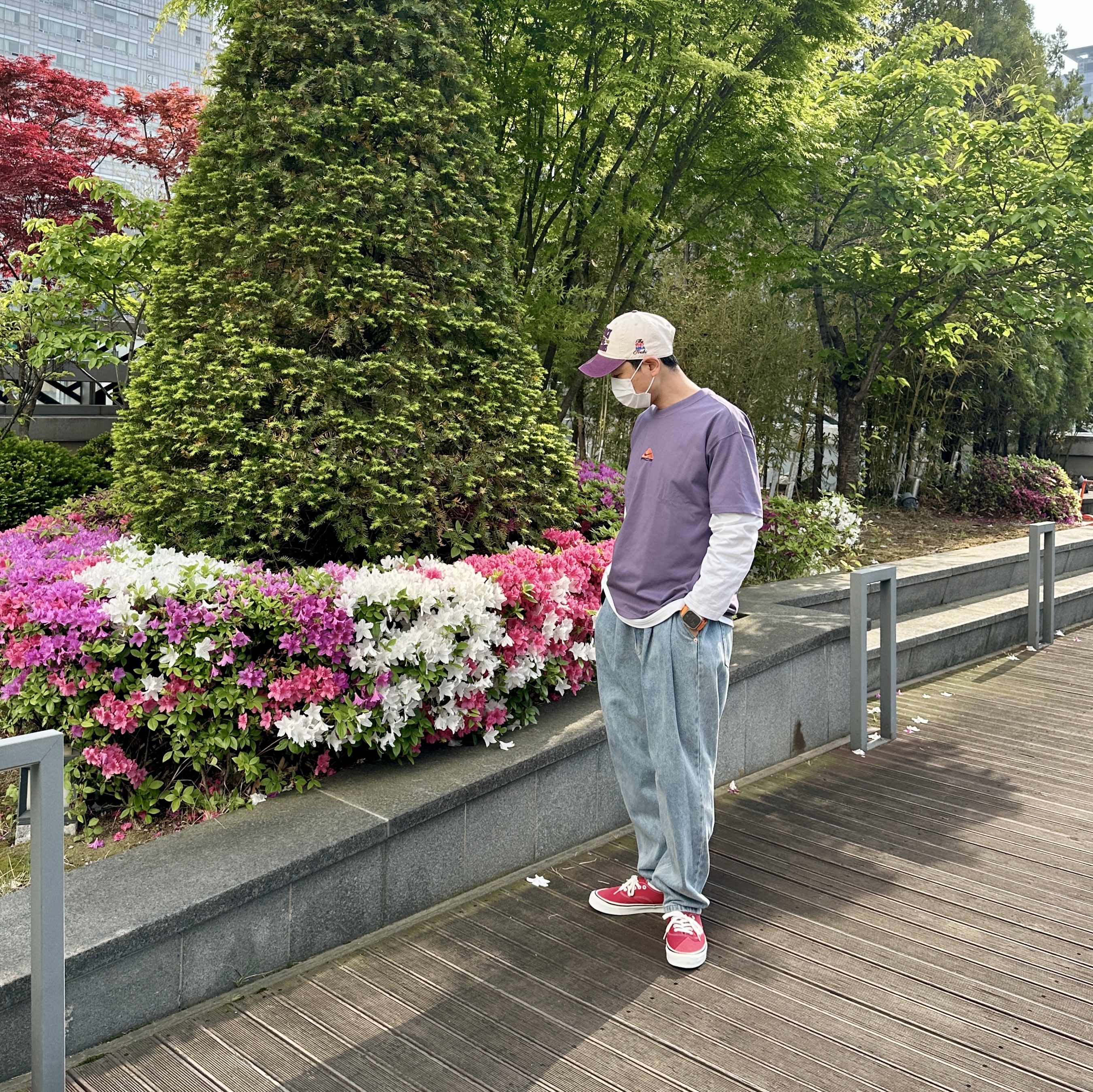 Nike ACG LBR Lungs T-Shirt Canyon Purple - Asia, Vans Authentic 44 DX Anaheim Factory Racing Red 착용 스타일 - 1