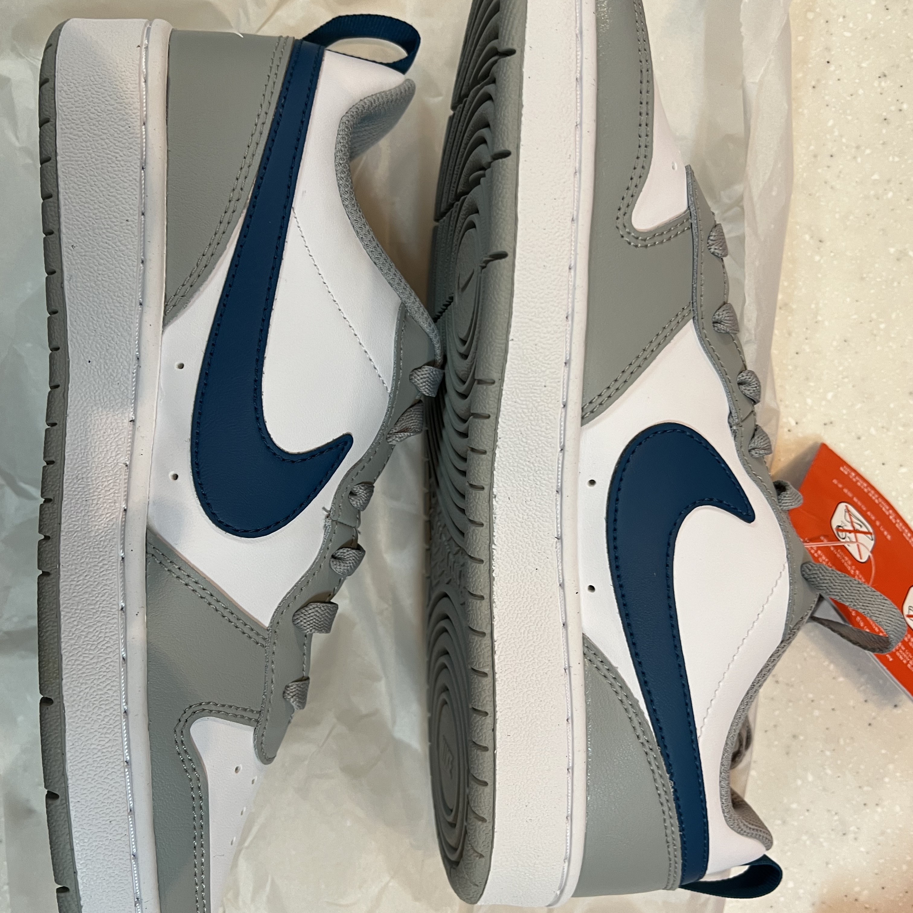 (GS) Nike Court Borough Low 2 Light Smoke Grey 착용 스타일