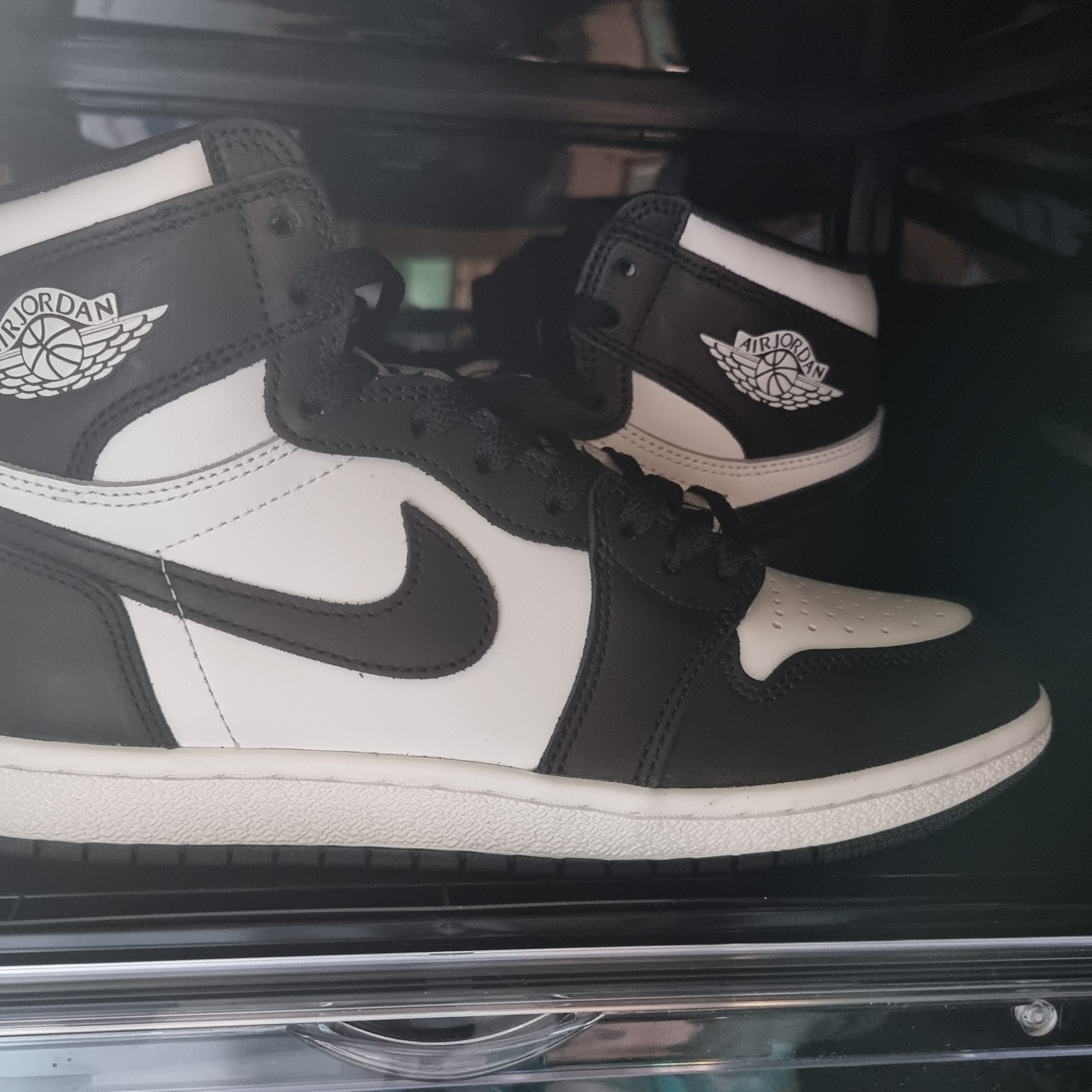 Jordan 1 High 85 Black White 착용 스타일