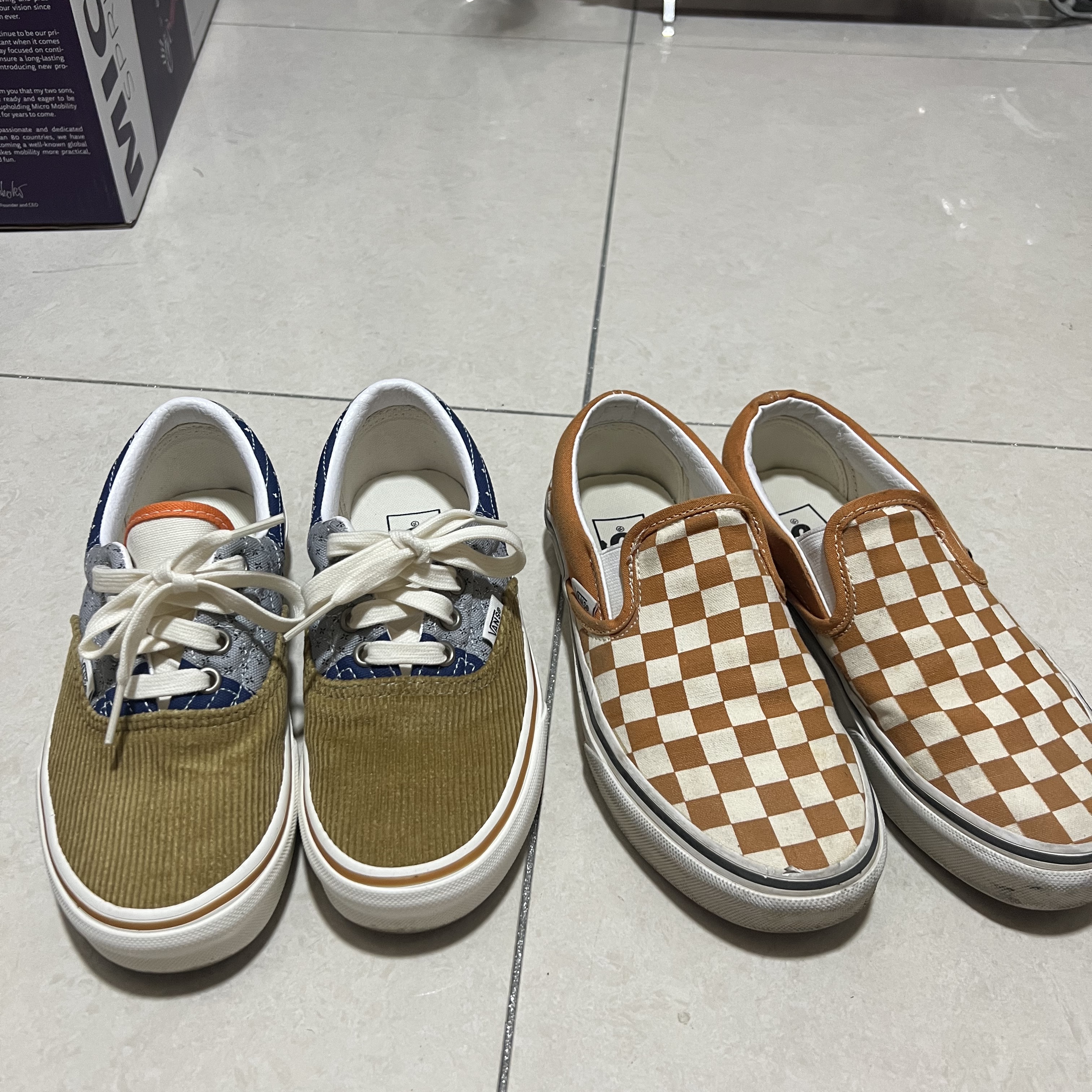 Vans Era Quilted Bandana Multicolor, Vans Classic Slip-On Checkerboard Desert Sun 착용 스타일 - 2