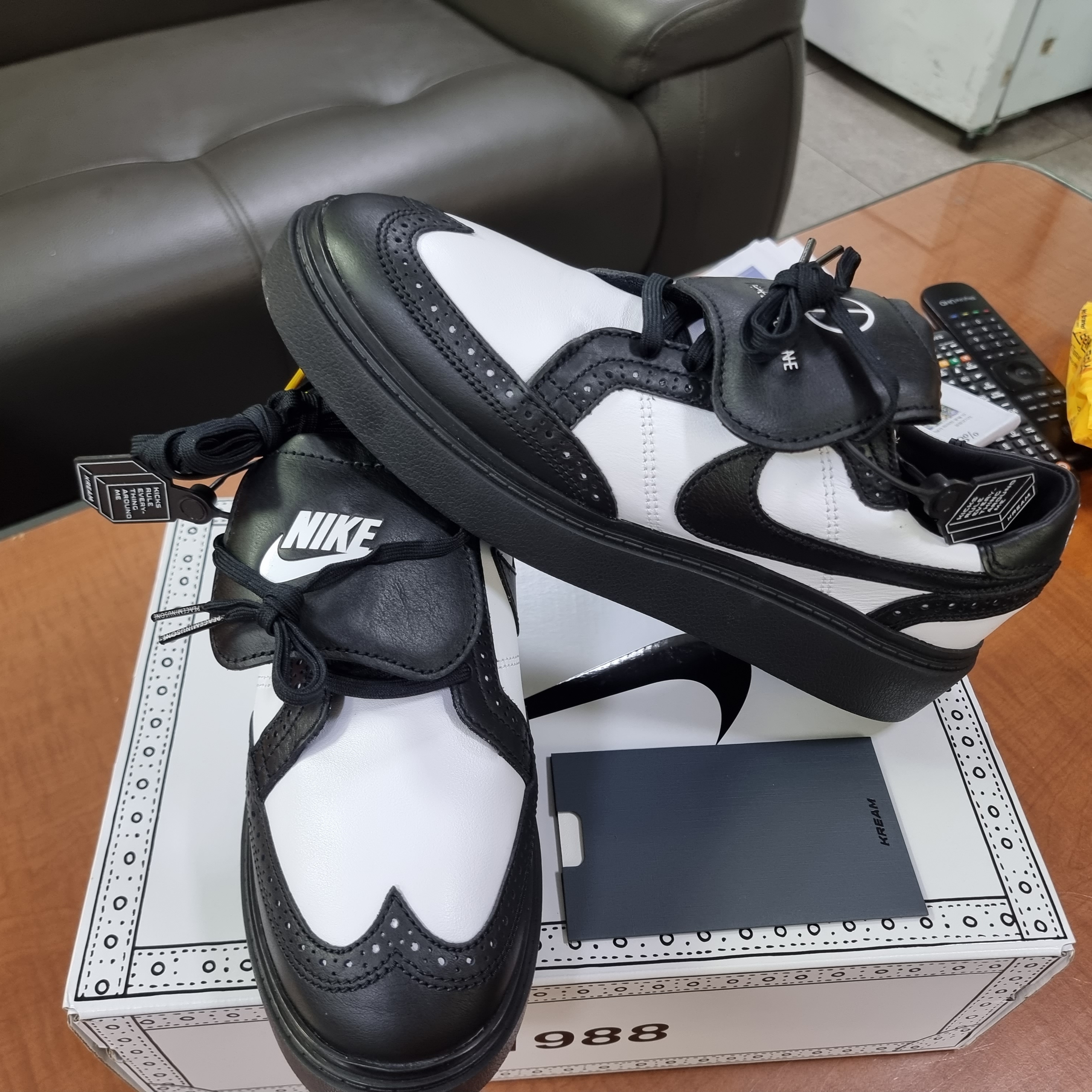 Nike x Peaceminusone Kwondo1 Black and White 착용 스타일