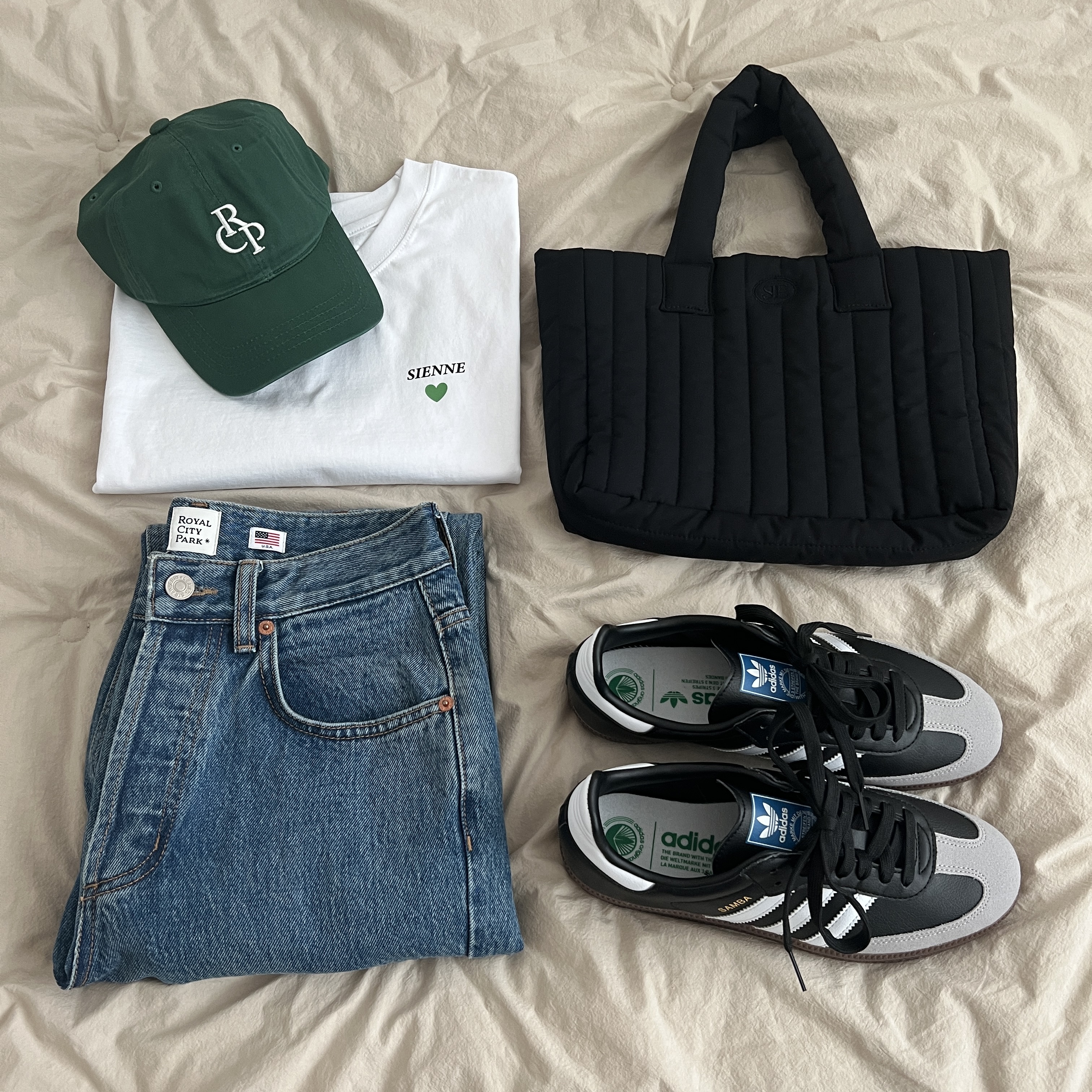 Adidas Samba Vegan Black White 착용 스타일