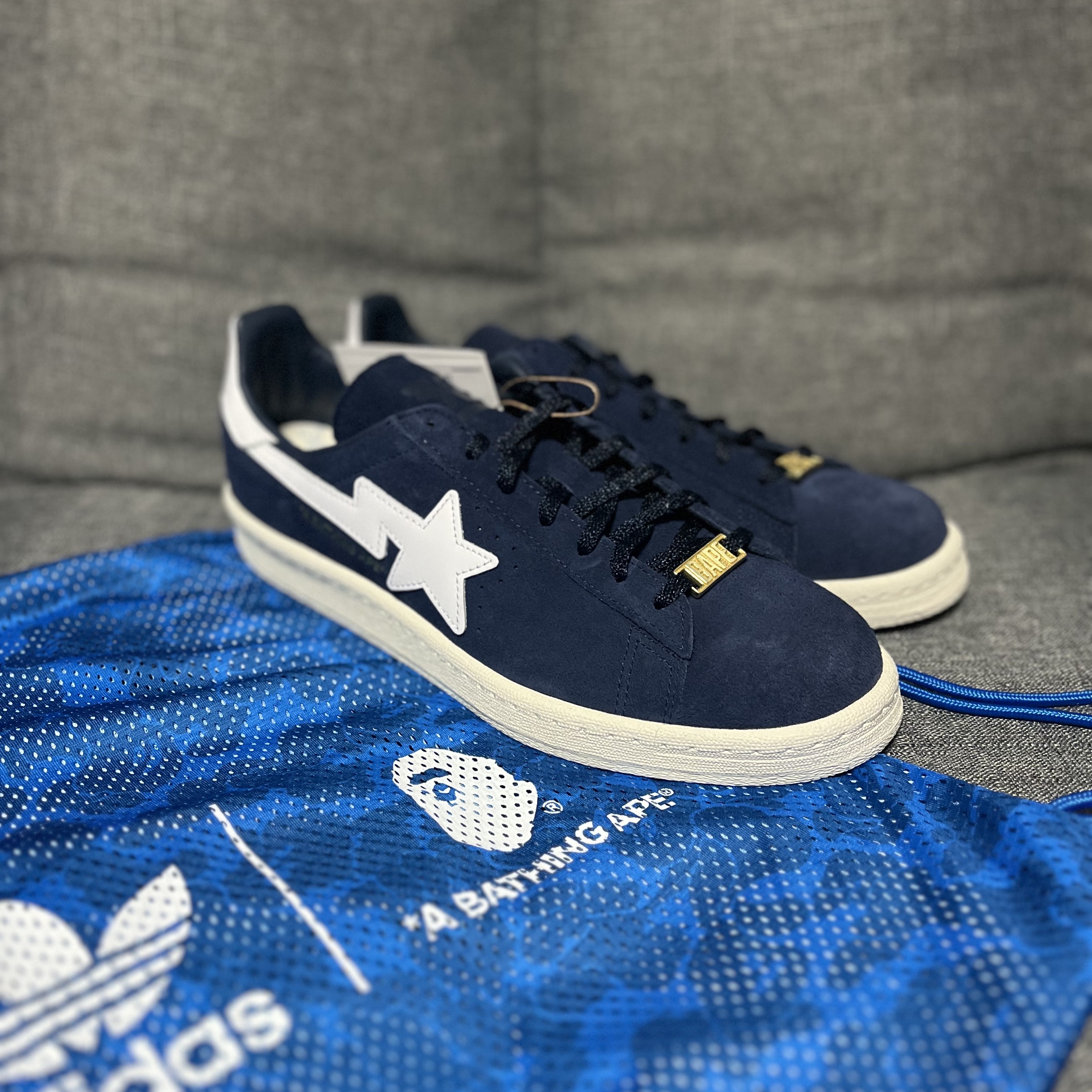 Adidas x BAPE Campus 80s Collegiate Navy 착용 스타일