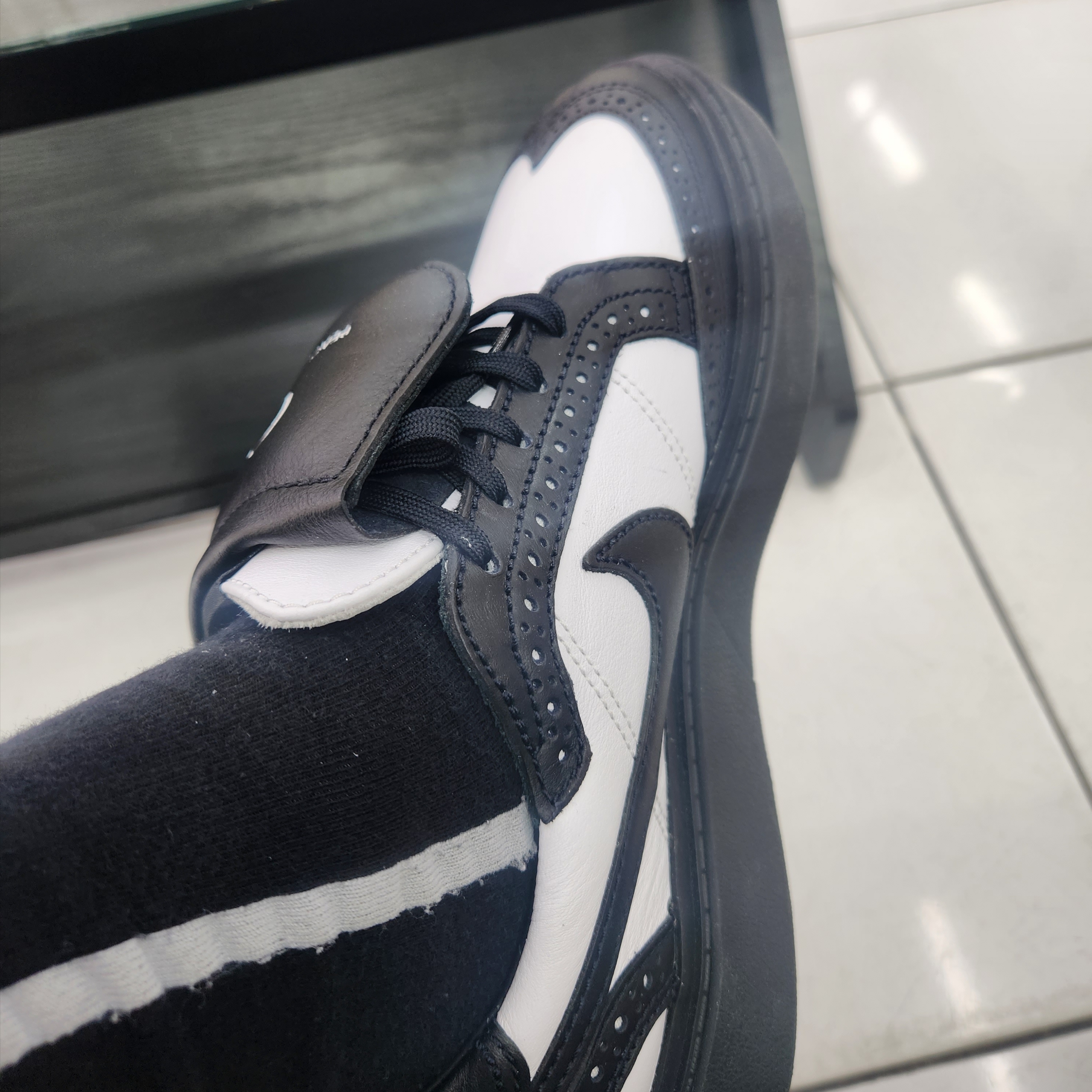 Nike x Peaceminusone Kwondo1 Black and White 착용 스타일