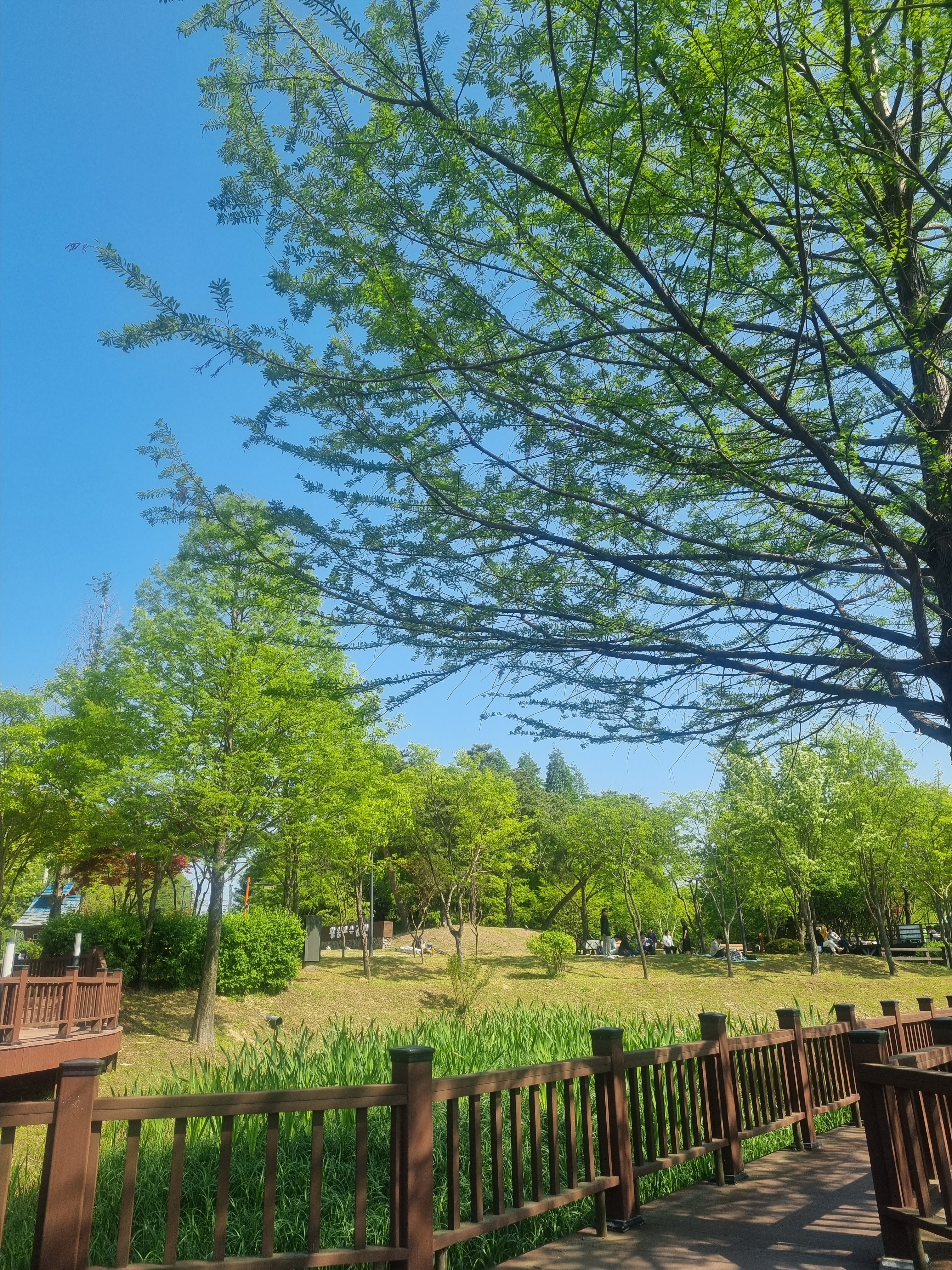 뉴발란스 530 화이트 착용 스타일 - 3