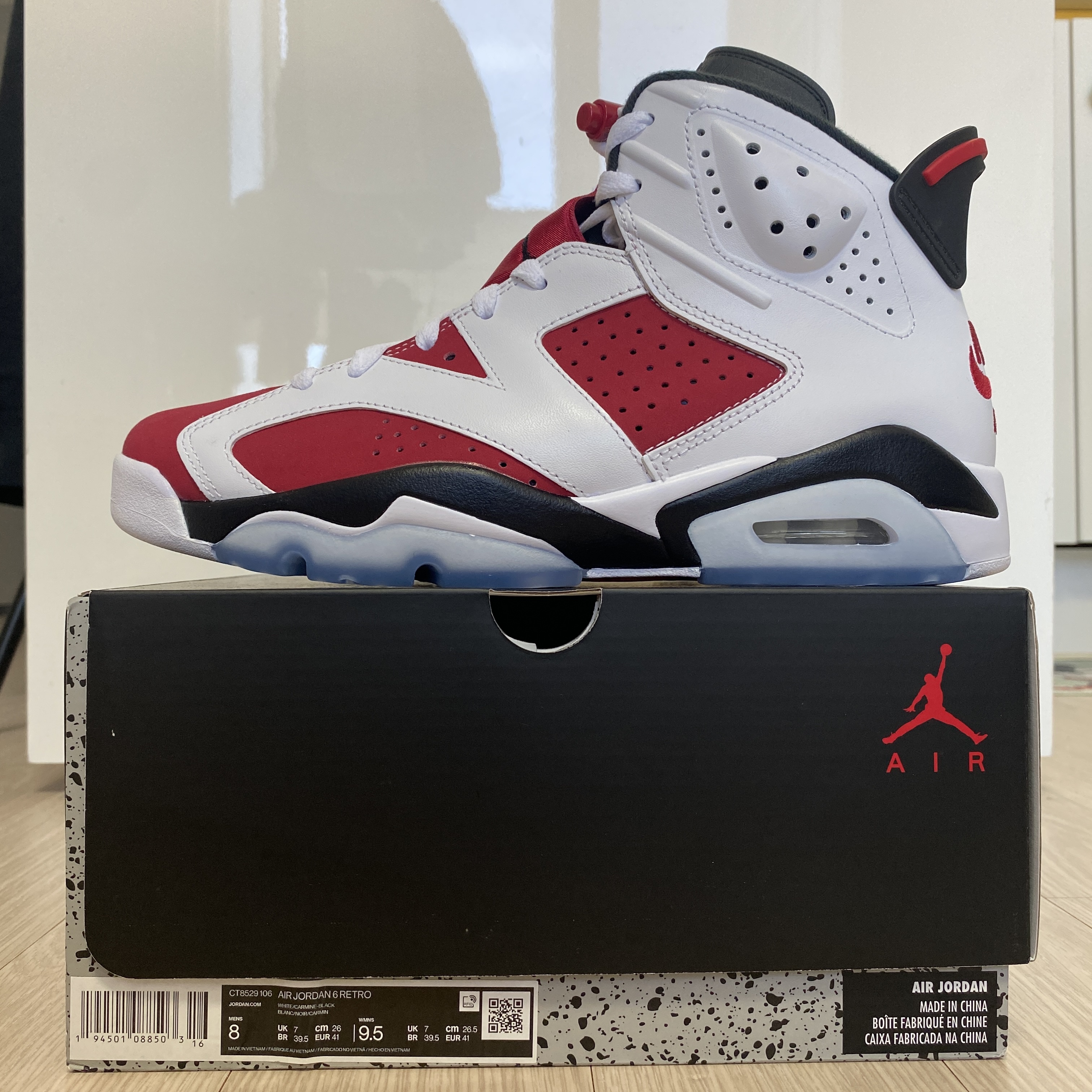 Jordan 6 Retro Carmine 2021 착용 스타일 - 2