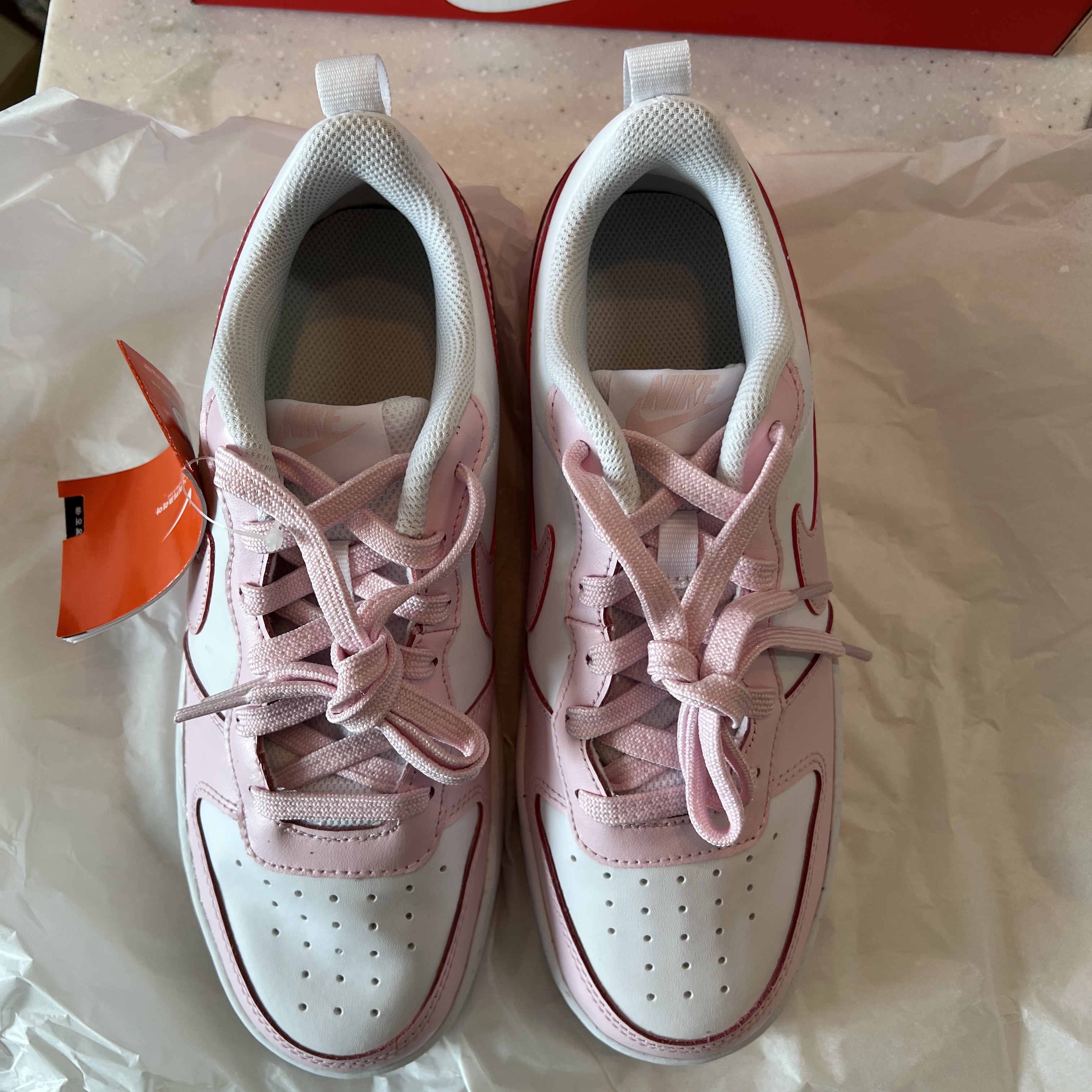 (GS) Nike Court Borough 2 SE White Pink Foam 착용 스타일