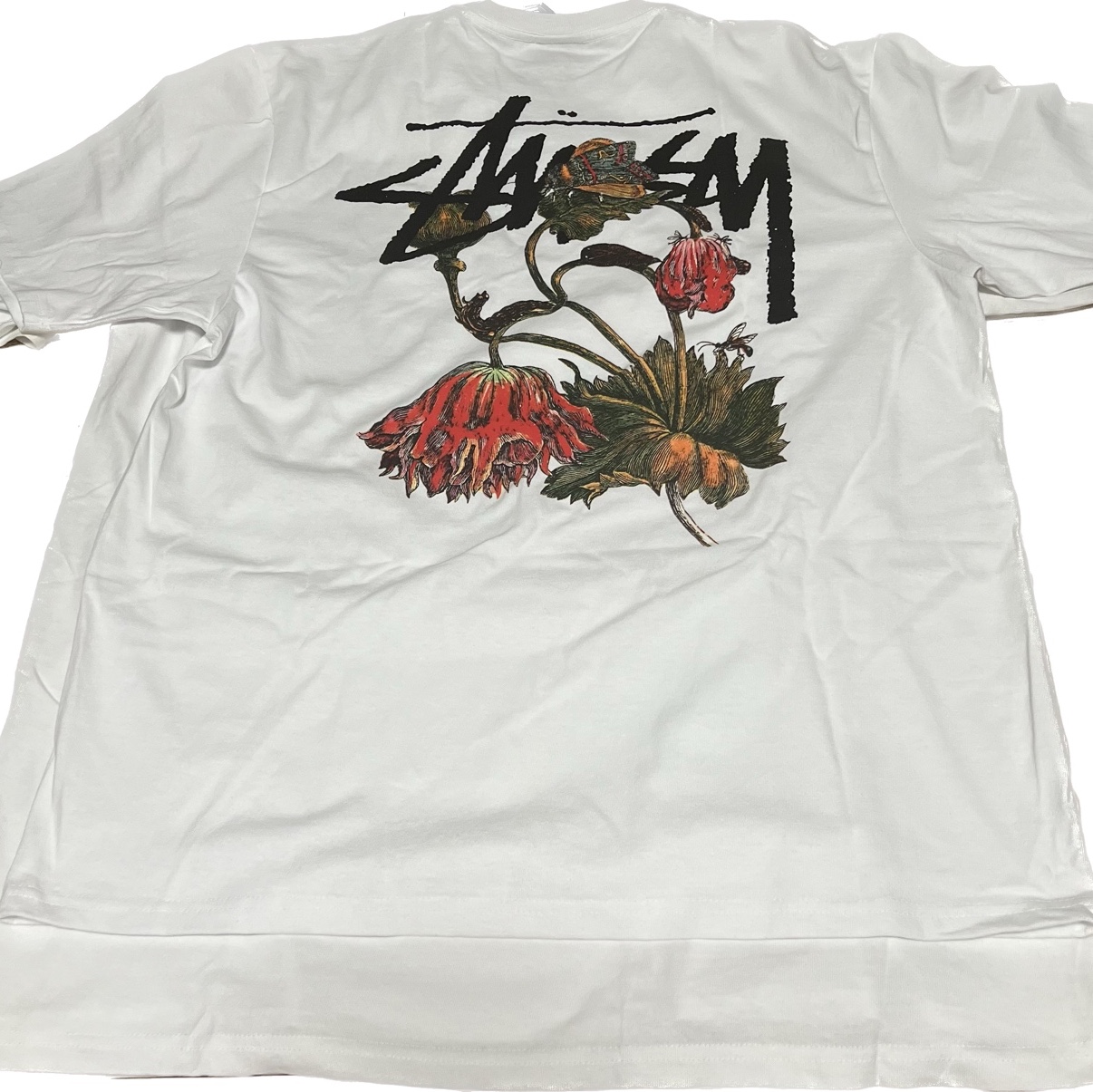 Stussy Withered Flower T-Shirt White 착용 스타일