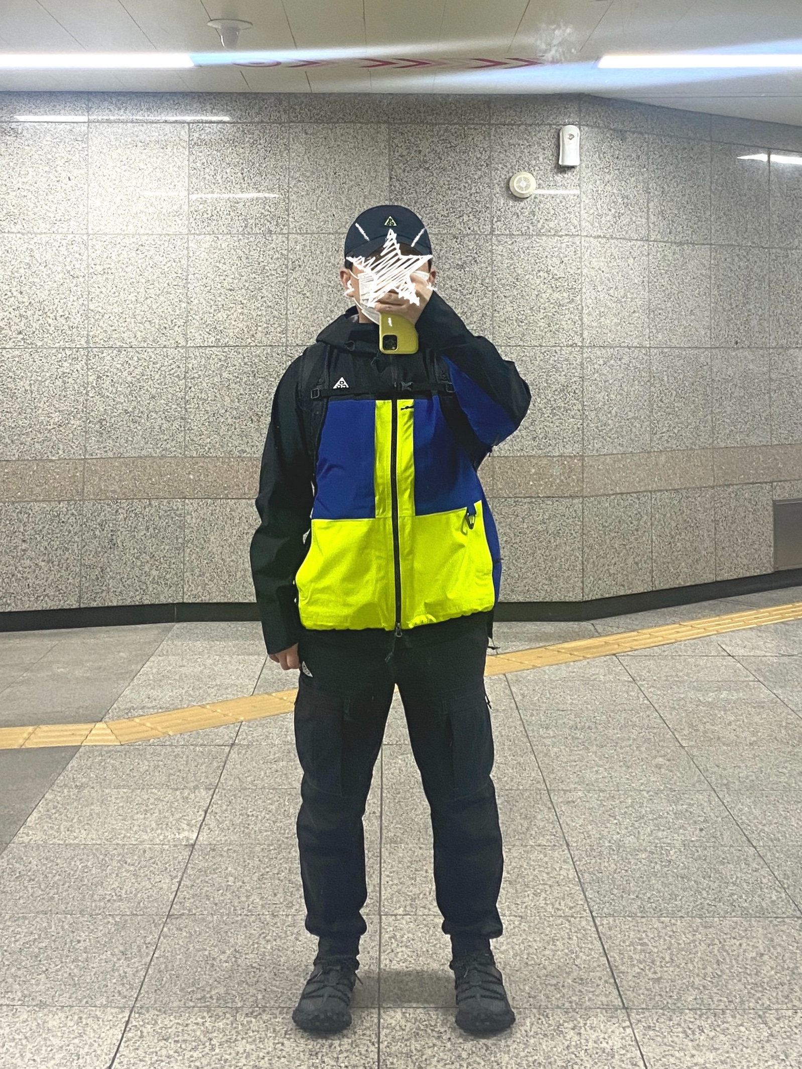 Nike ACG Heritage 86 Cap Black, Nike ACG Karst Backpack Black 착용 스타일
