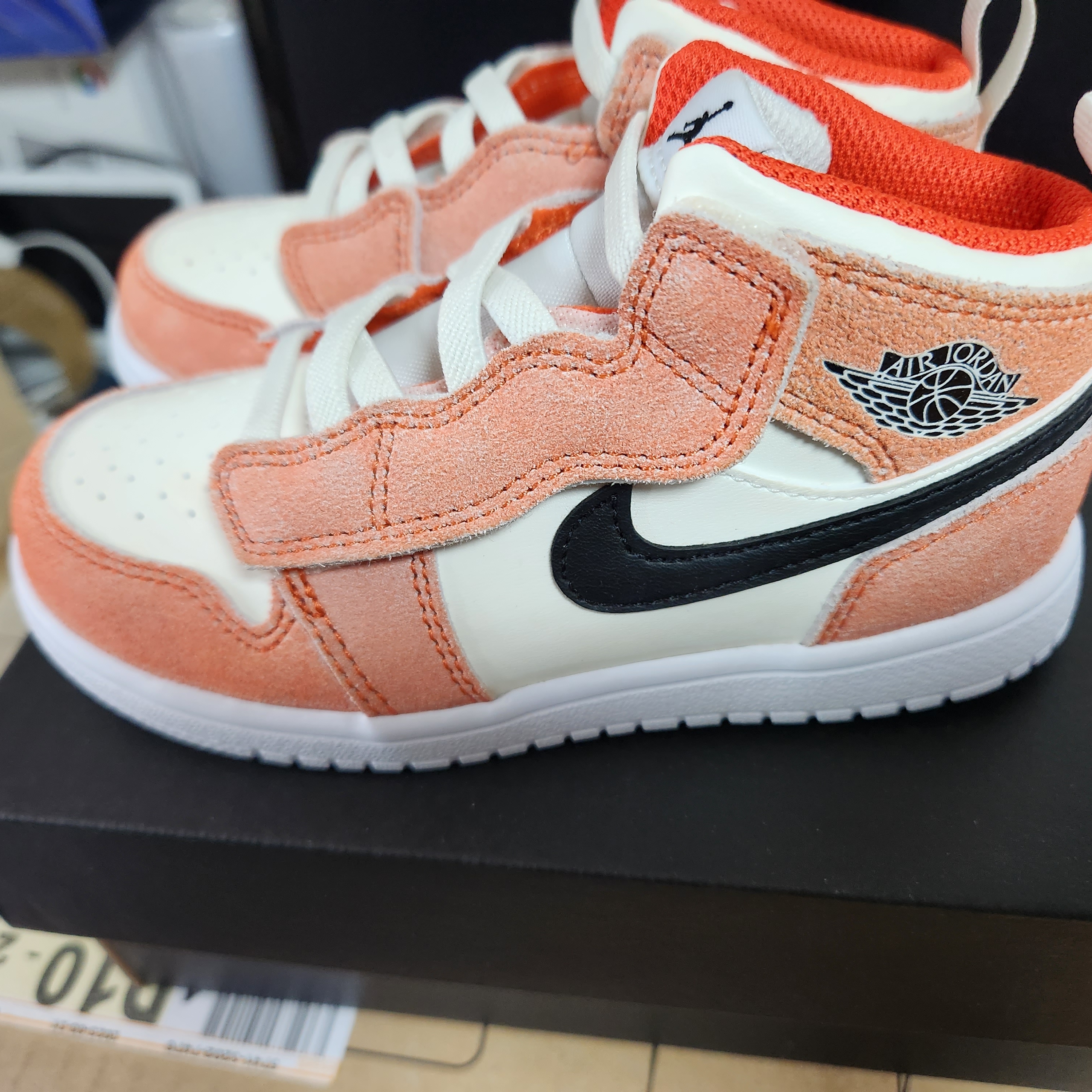 (TD) Jordan 1 Mid Alt SE Team Orange Sail 착용 스타일 - 2