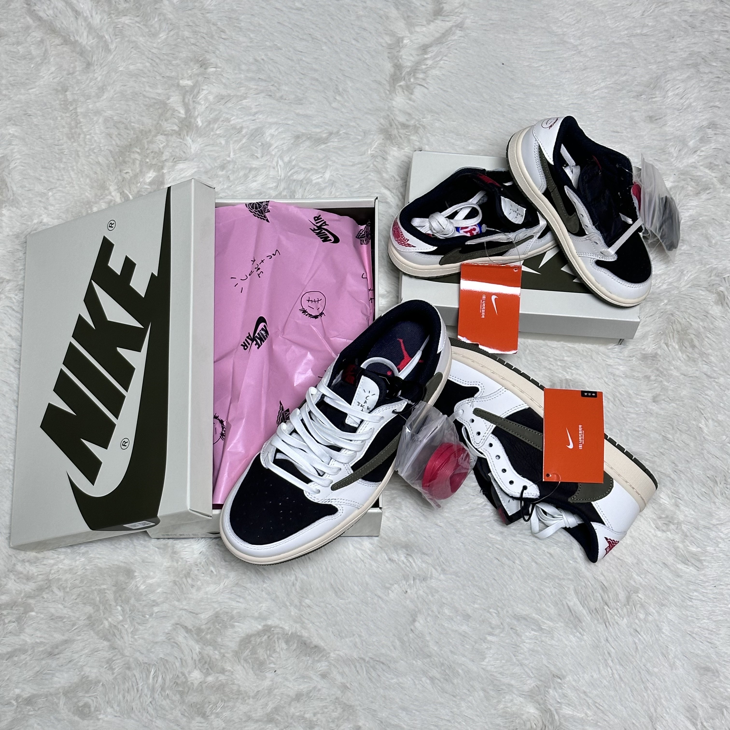 (W) Jordan 1 x Travis Scott Retro Low OG SP Medium Olive 착용 스타일