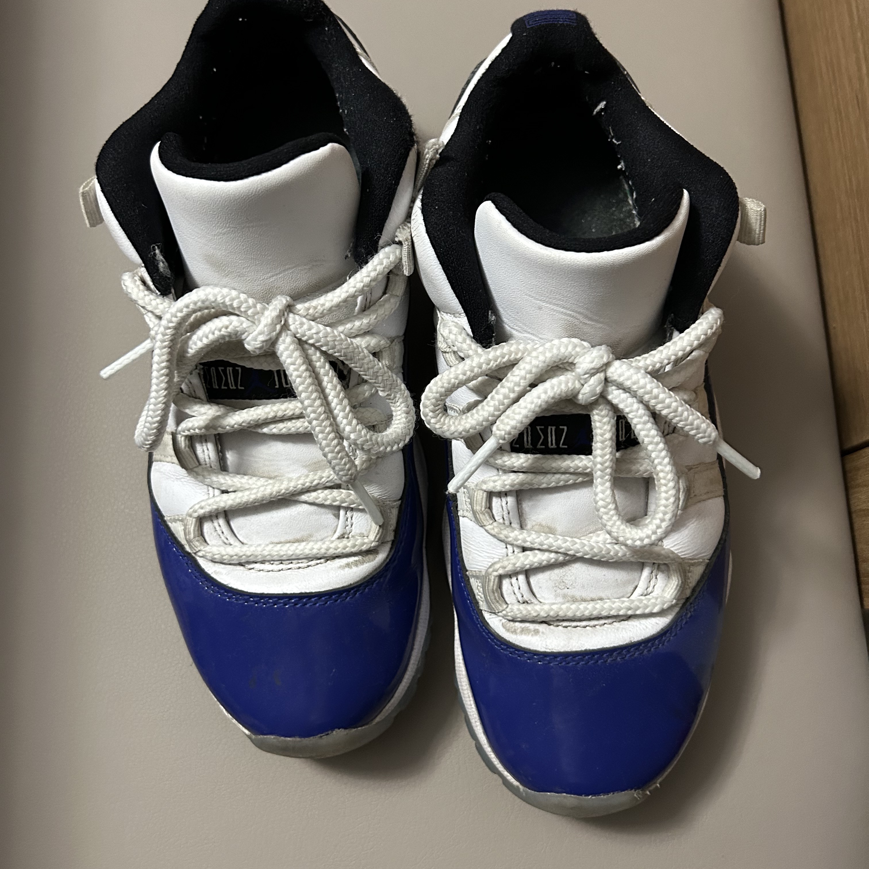 (W) Jordan 11 Retro Low Concord Sketch 착용 스타일