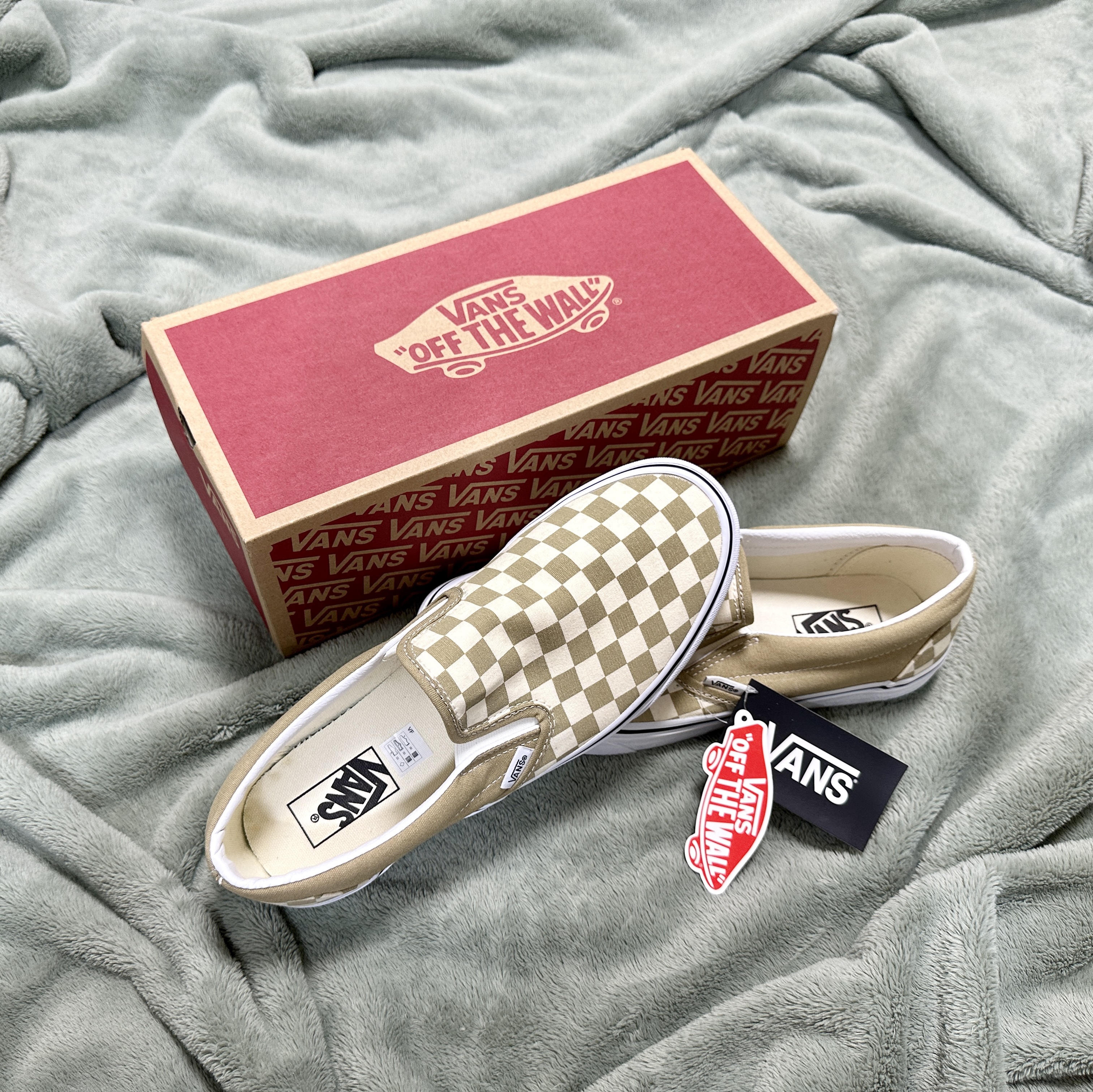 Vans Classic Slip-On Checkerboard Cornstalk 착용 스타일 - 1