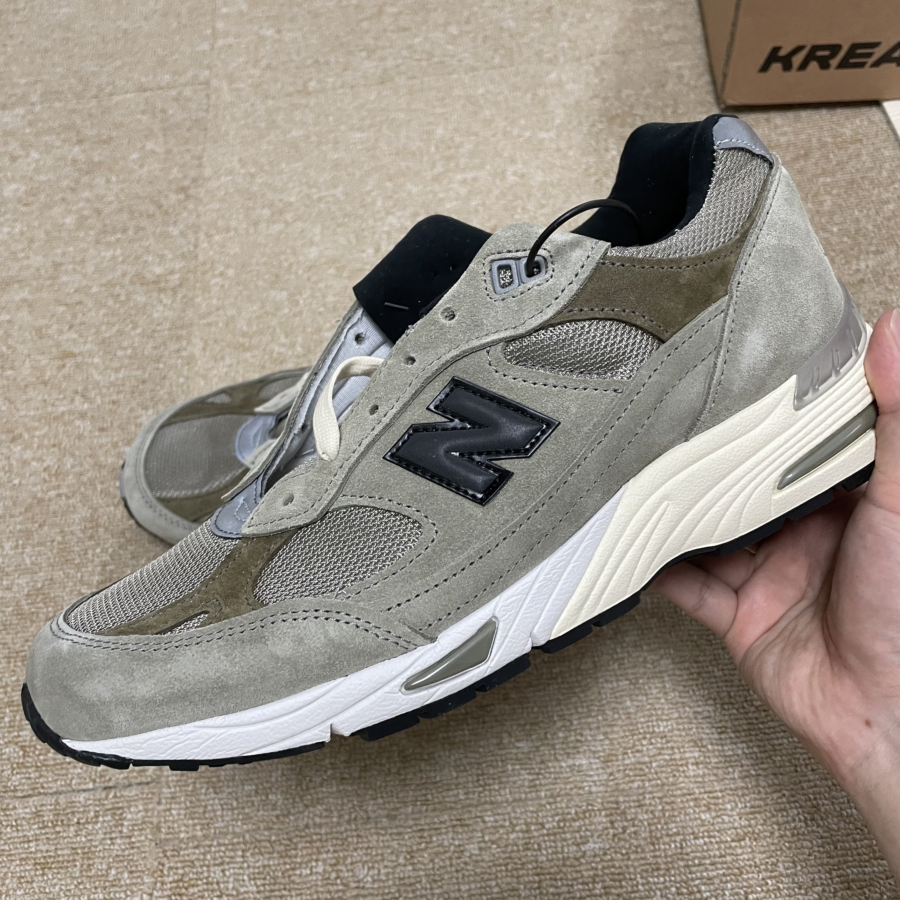 New Balance x JJJJound 991 Made in UK Grey 착용 스타일