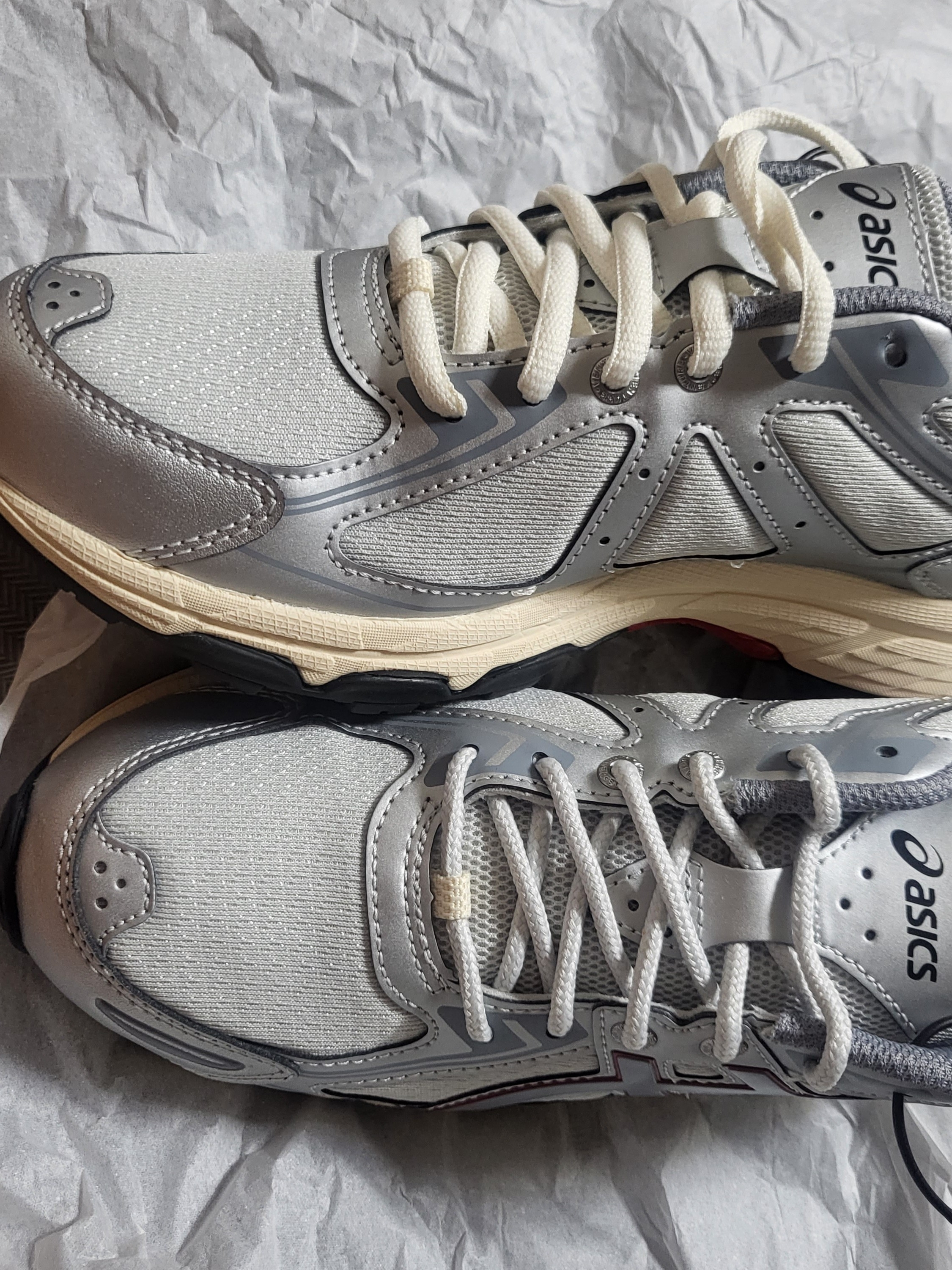(W) Asics Gel-Venture 6 Glacier Grey Sheet Rock 착용 스타일 - 1