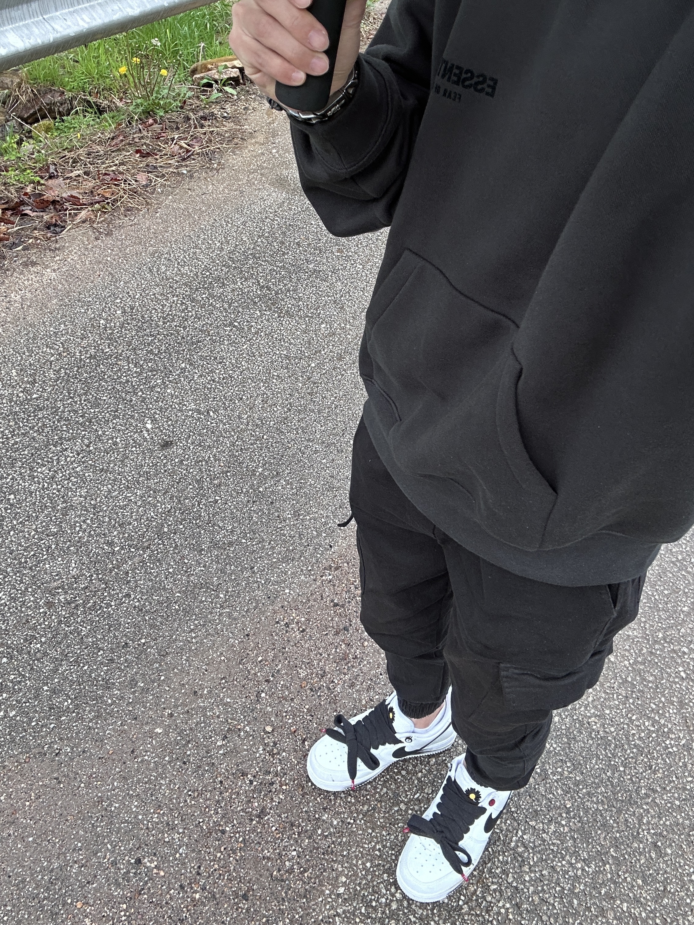Nike x Peaceminusone Air Force 1 Low Para-Noise 2.0, Essentials The Core Collection Hoodie Stretch Limo 착용 스타일