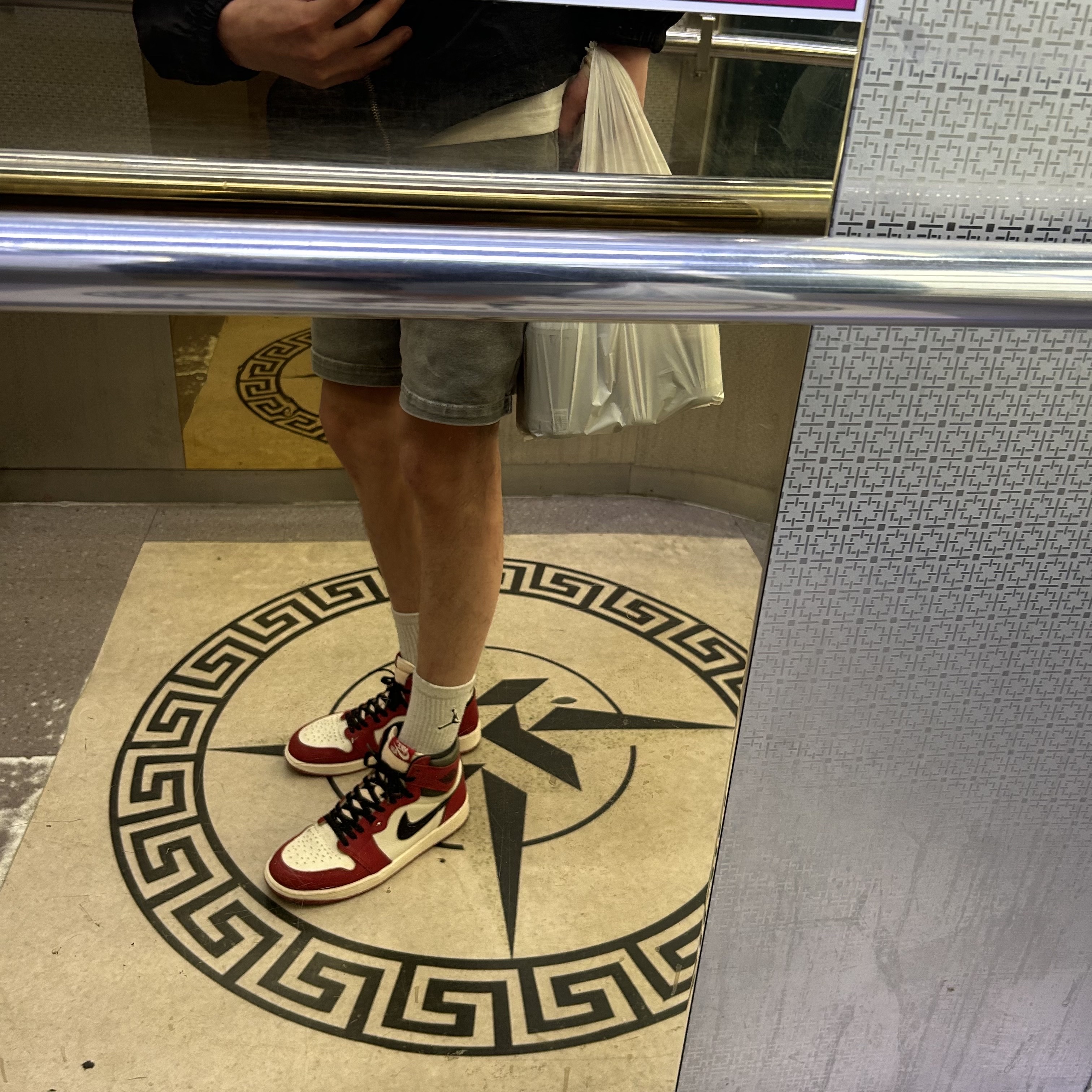 Jordan 1 Retro High OG Chicago 2022 착용 스타일