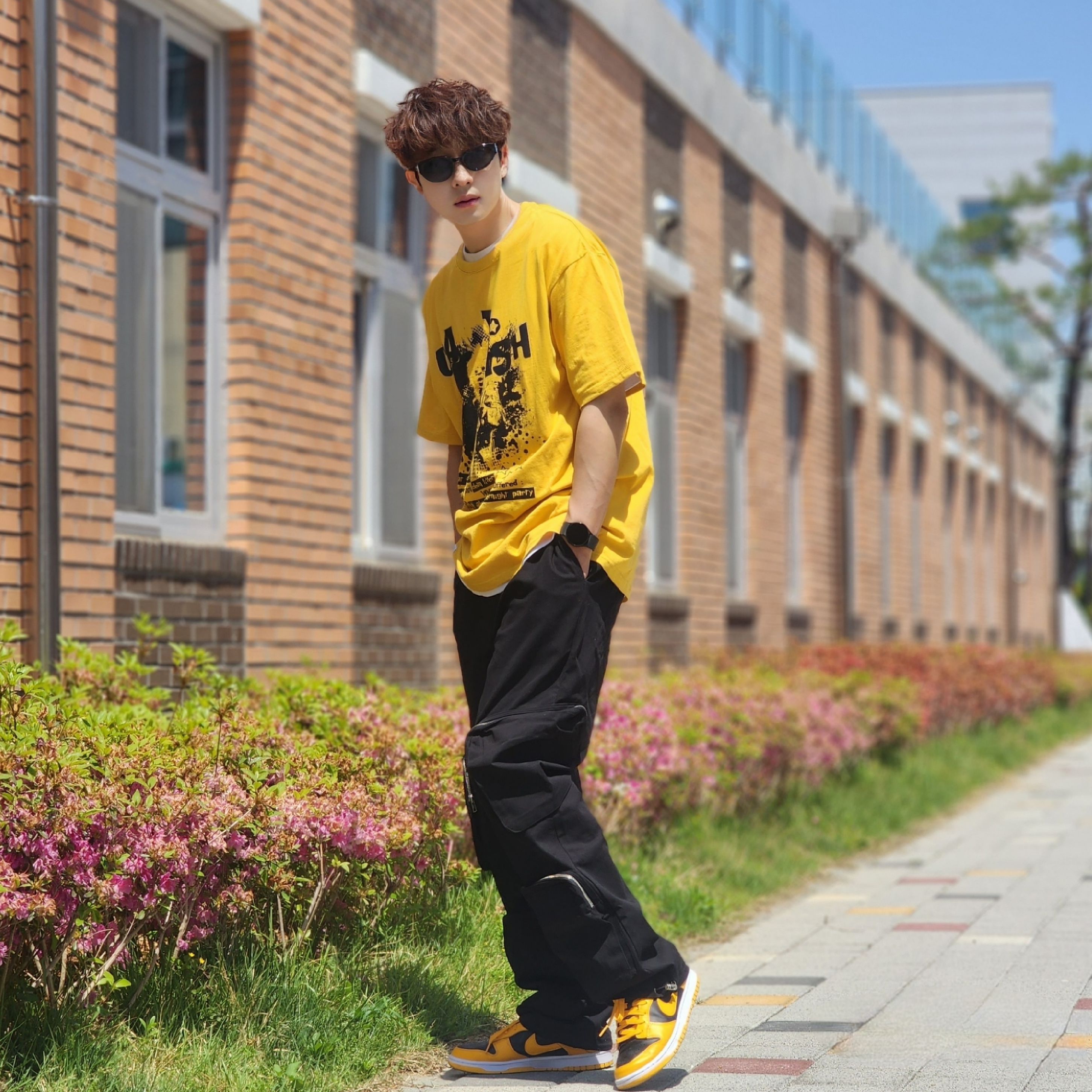 Nike Dunk Low Retro Championship Goldenrod 착용 스타일 - 2