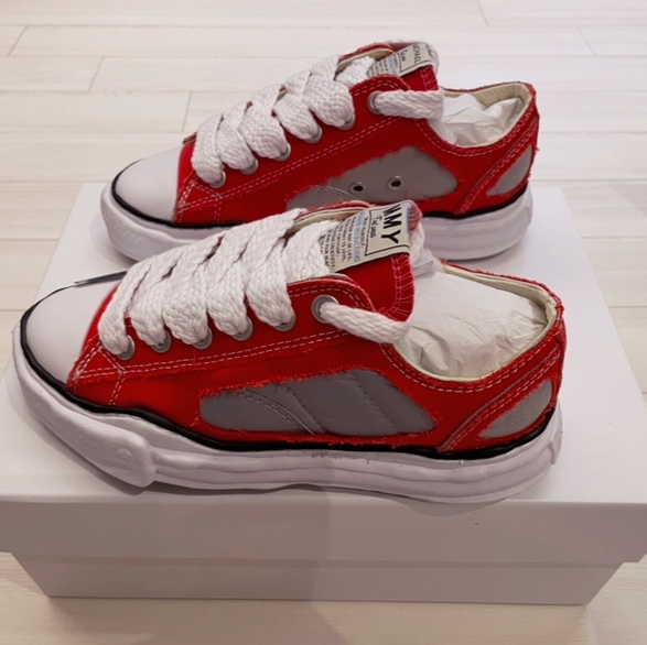 Maison Mihara Yasuhiro x 71 Michael OG Sole Sneakers Red 착용 스타일