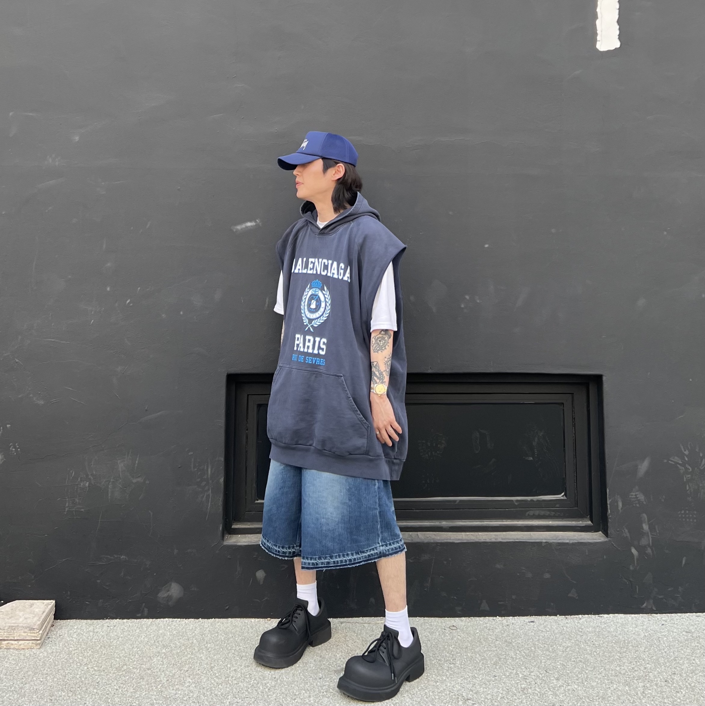 Stussy Basic Trucker Cap Navy, Balenciaga Steroid Derby Black 착용 스타일 - 2