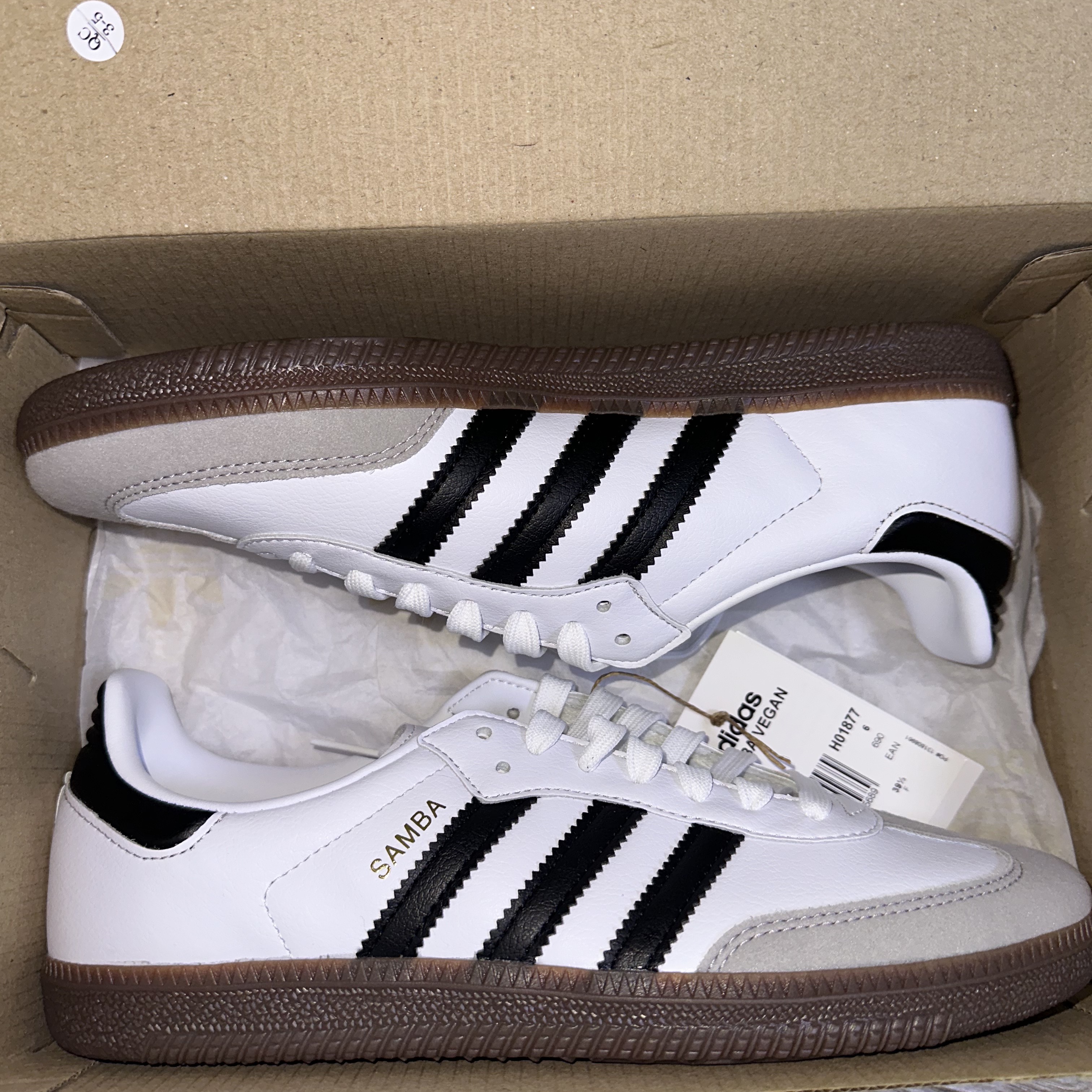 Adidas Samba Vegan White Black 착용 스타일