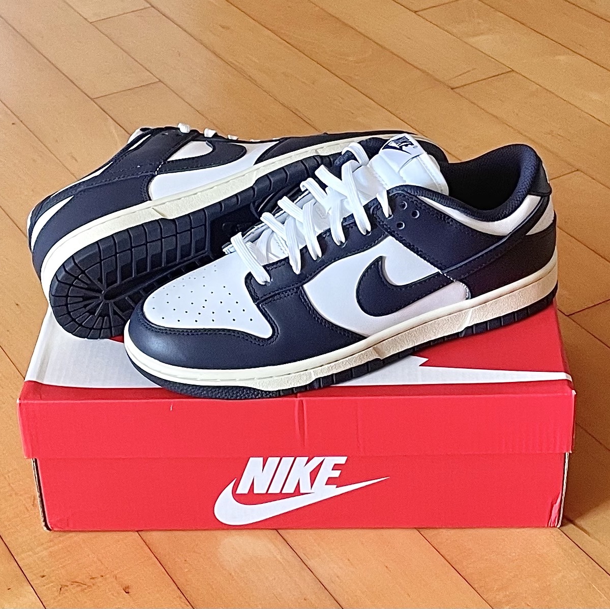 (W) Nike Dunk Low Vintage Midnight Navy 착용 스타일