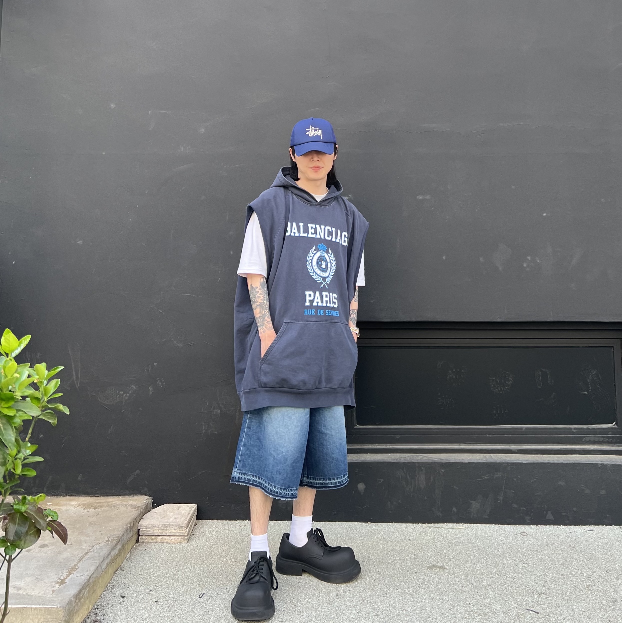 Stussy Basic Trucker Cap Navy, Balenciaga Steroid Derby Black 착용 스타일 - 1