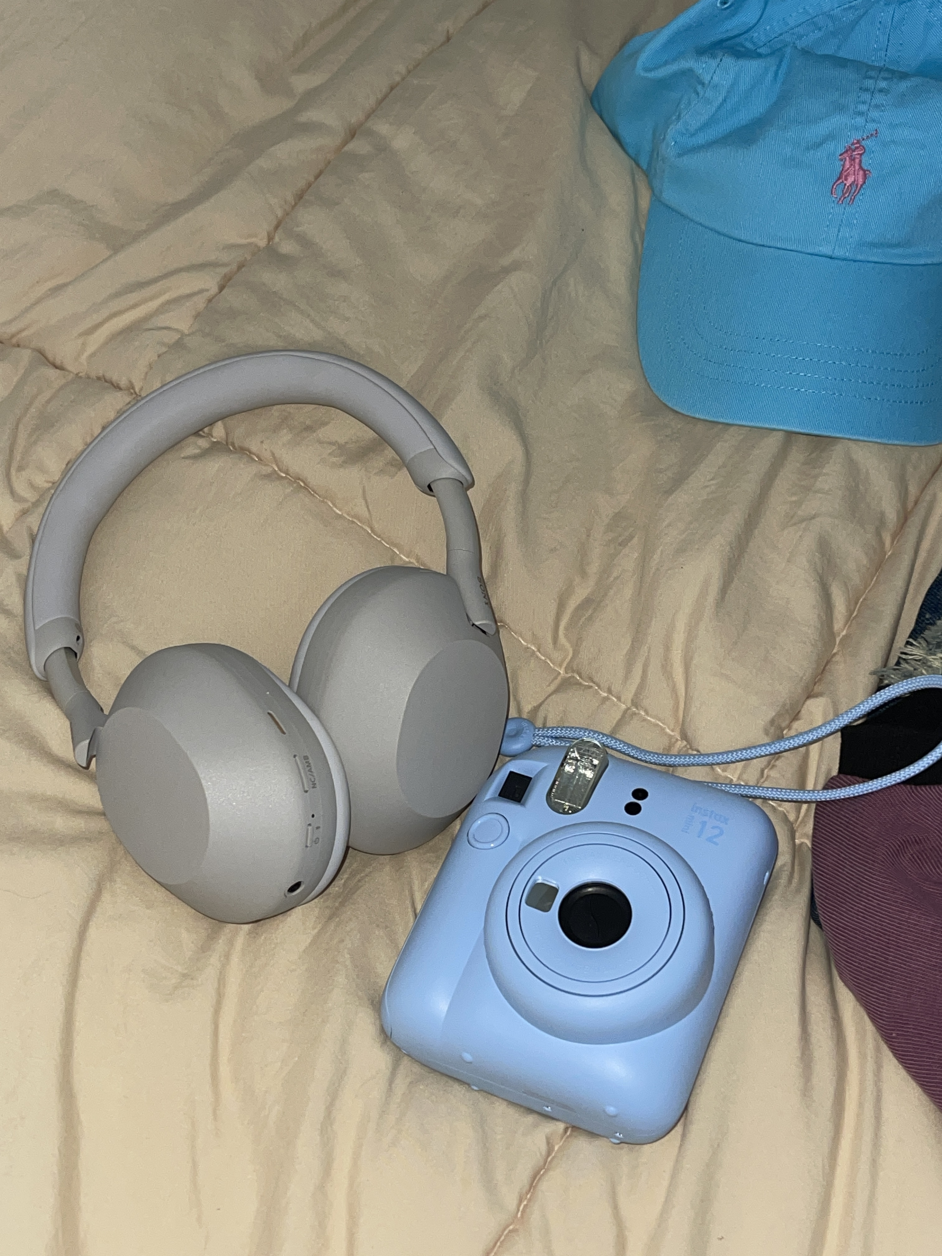 Sony WH-1000XM5 Silver (Korean Ver.) 착용 스타일