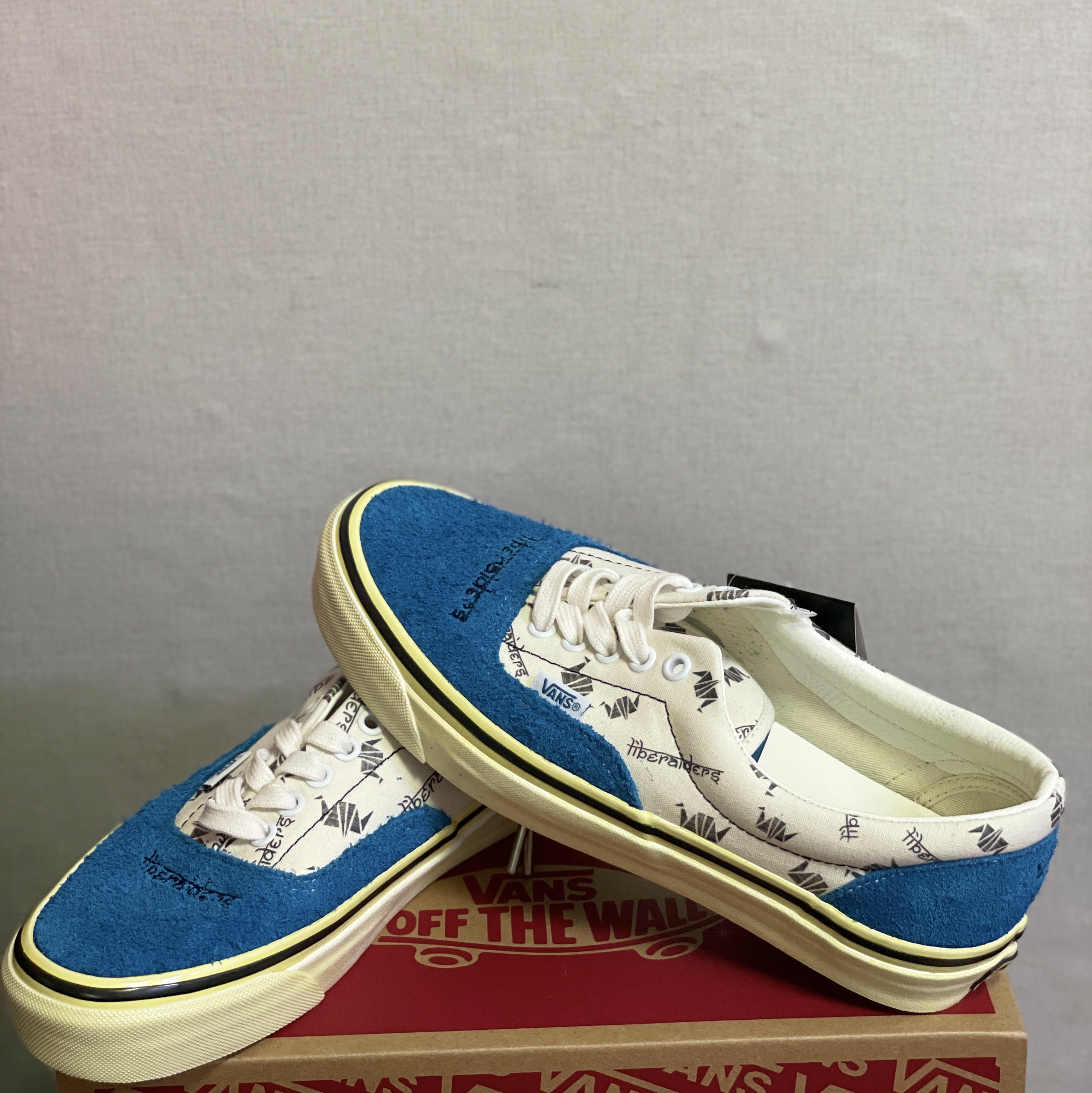 Vans x Liberaiders Era 95 DX True Blue 착용 스타일 - 2