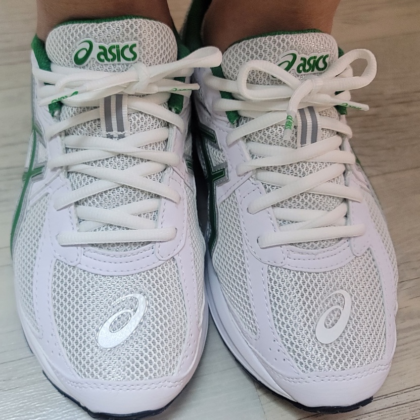 Asics Jog 100 S White Green - 2E Wide 착용 스타일 - 2