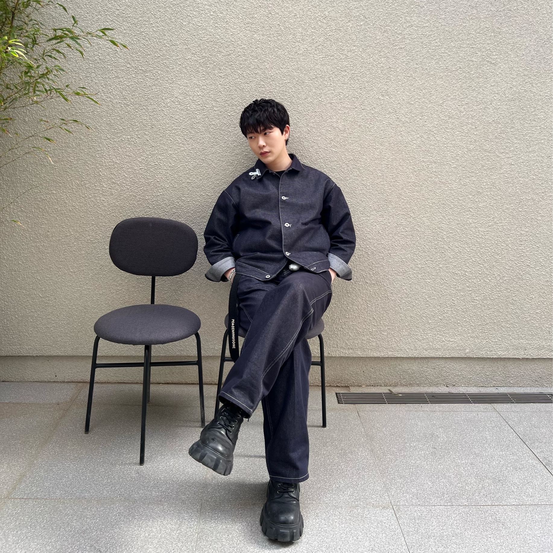 Peaceminusone O-Ring Belt #2 Black 착용 스타일 - 4