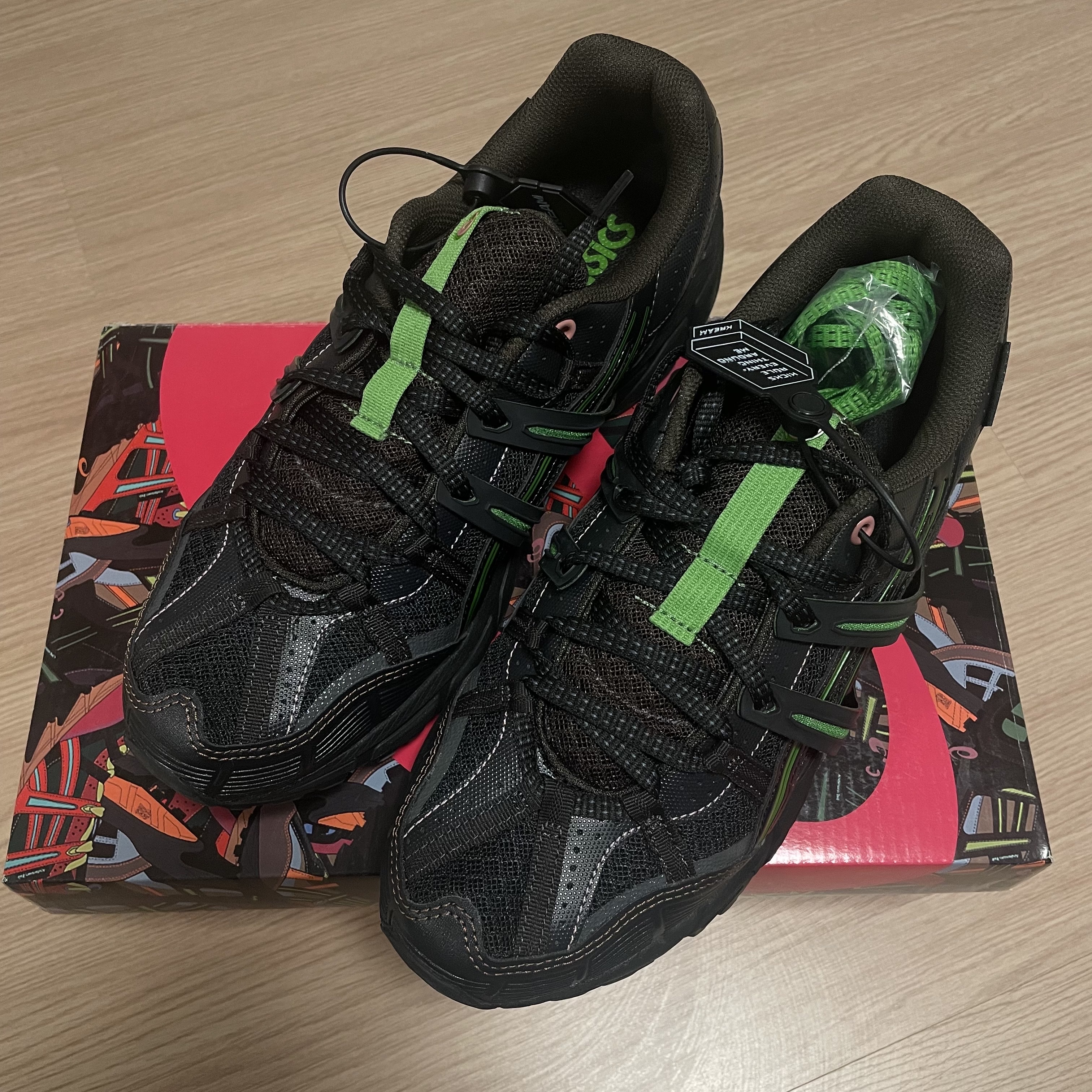 Asics x Andersson Bell Gel-Sonoma 15-50 Black Green 착용 스타일