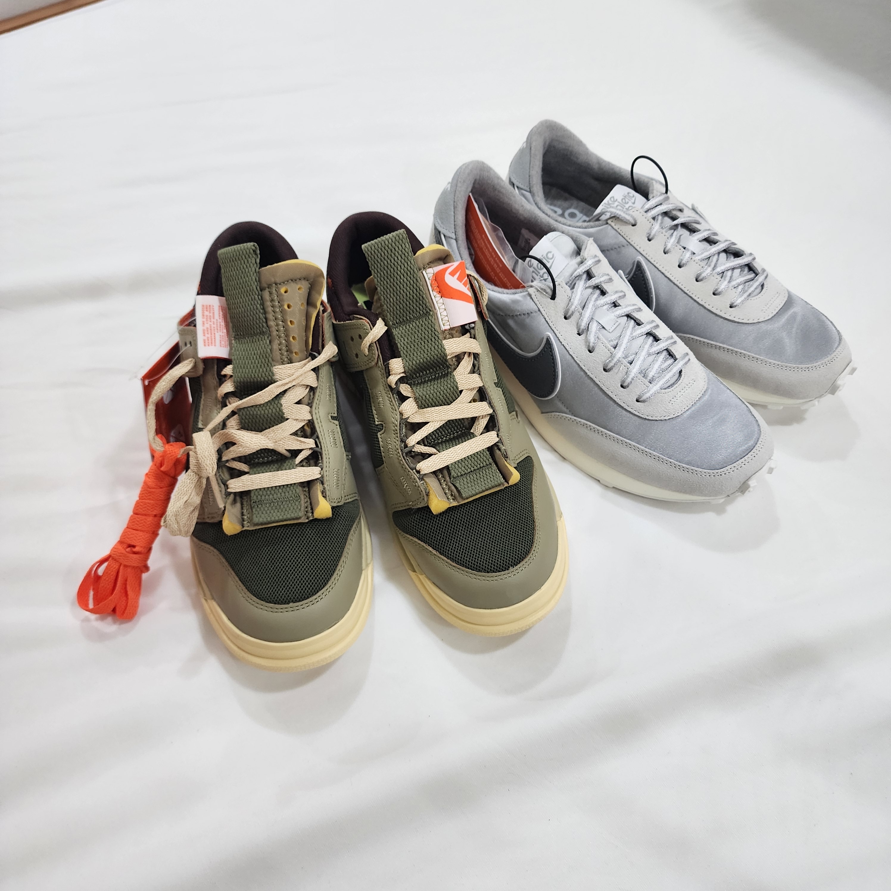 (W) Nike Daybreak SE Light Smoke Grey 착용 스타일 - 3