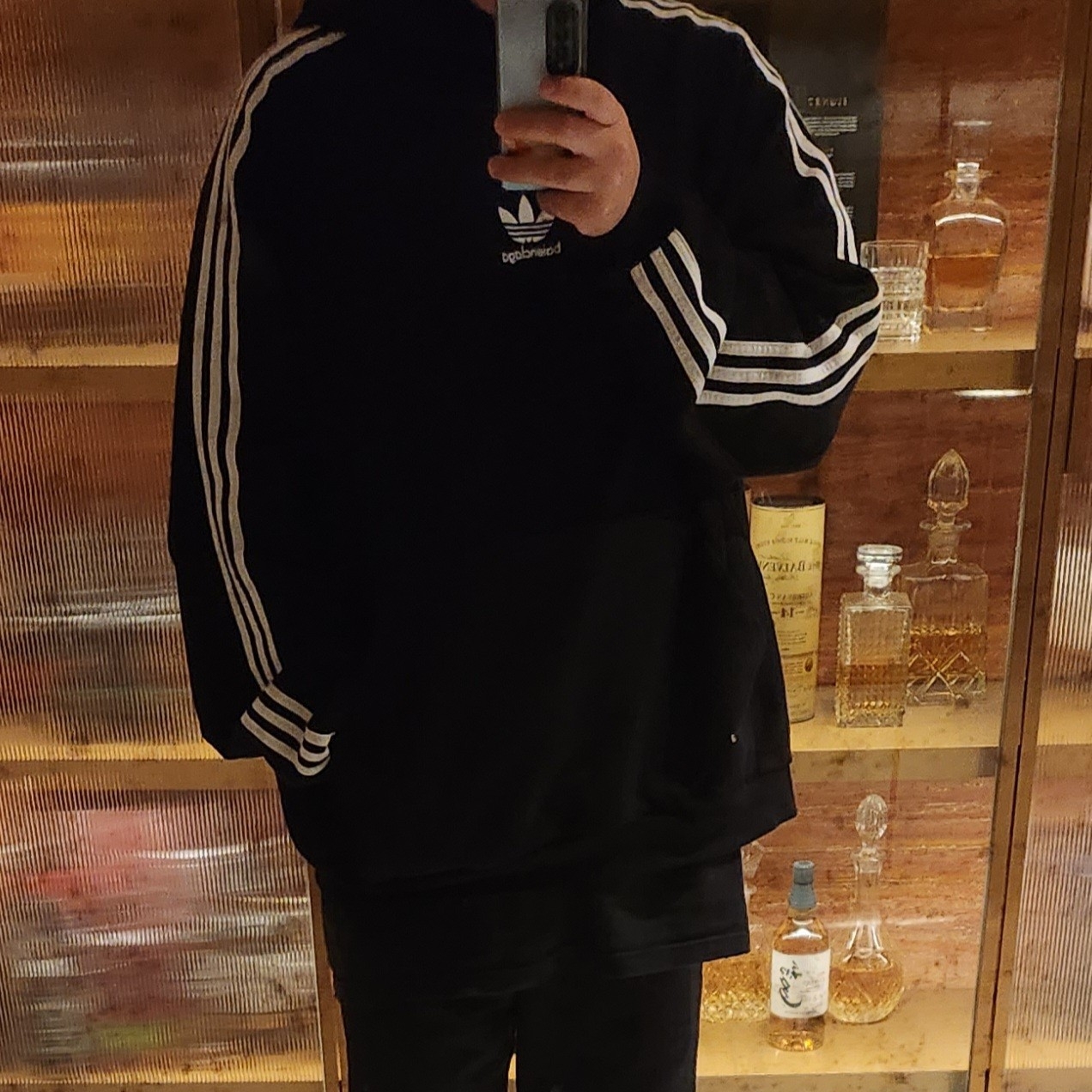 Balenciaga x Adidas Hoodie Large Fit Black, Balenciaga Steroid Derby Black 착용 스타일 - 1