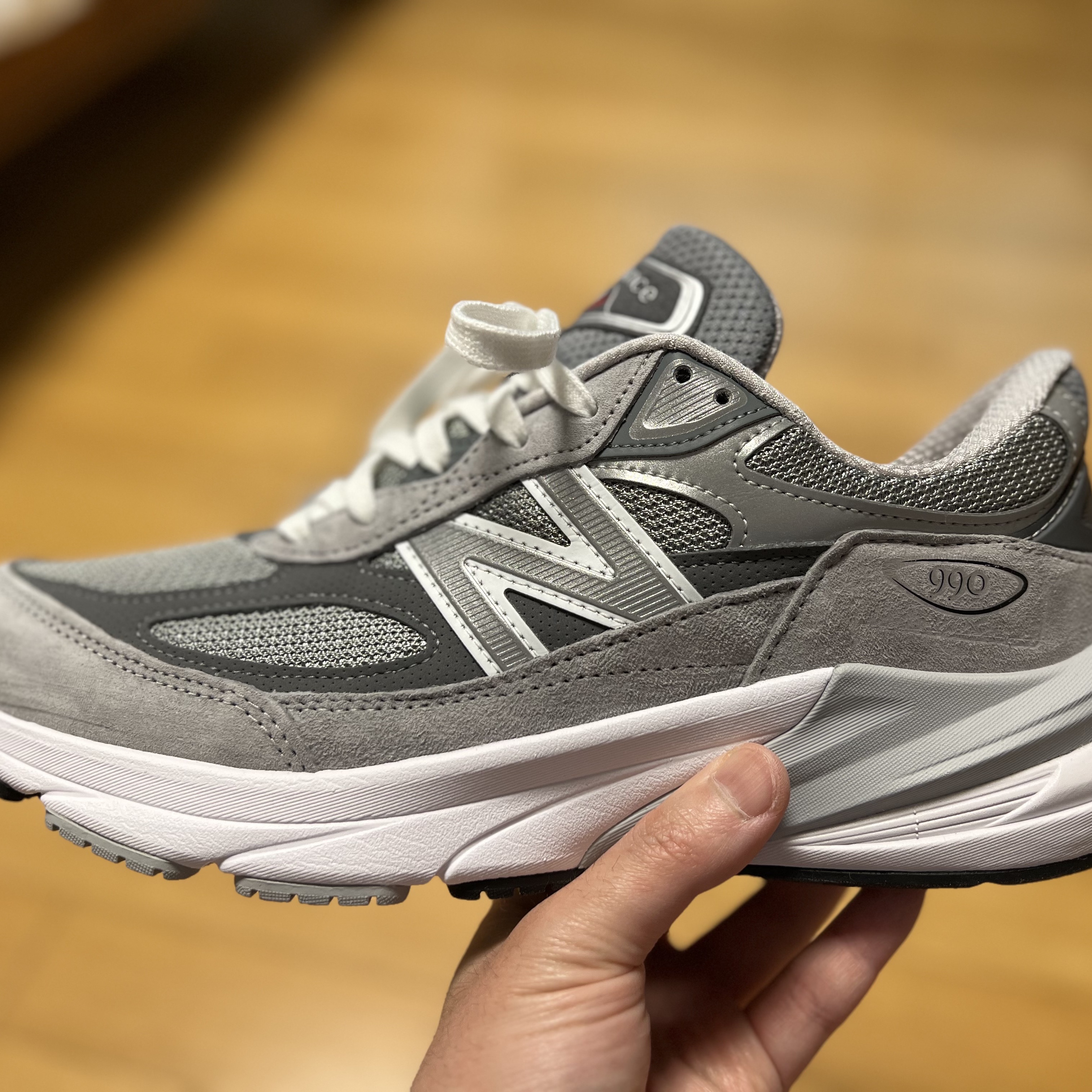 New Balance 990v6 Made in USA Grey - D Standard 착용 스타일 - 1