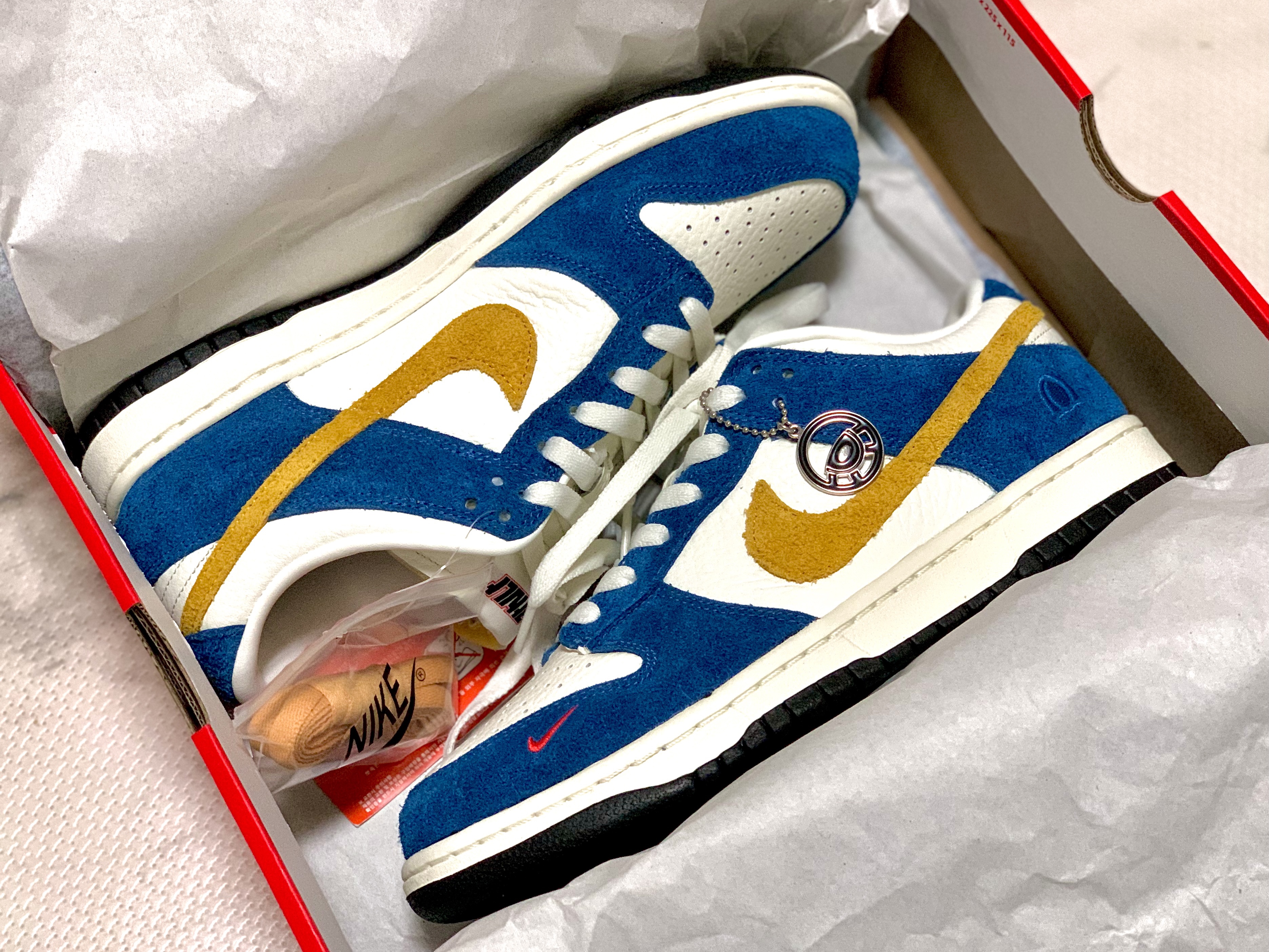 Nike x Kasina Dunk Low 80's Bus 착용 스타일 - 2