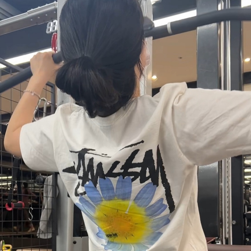 Stussy ITP Flower T-Shirt White 착용 스타일 - 1