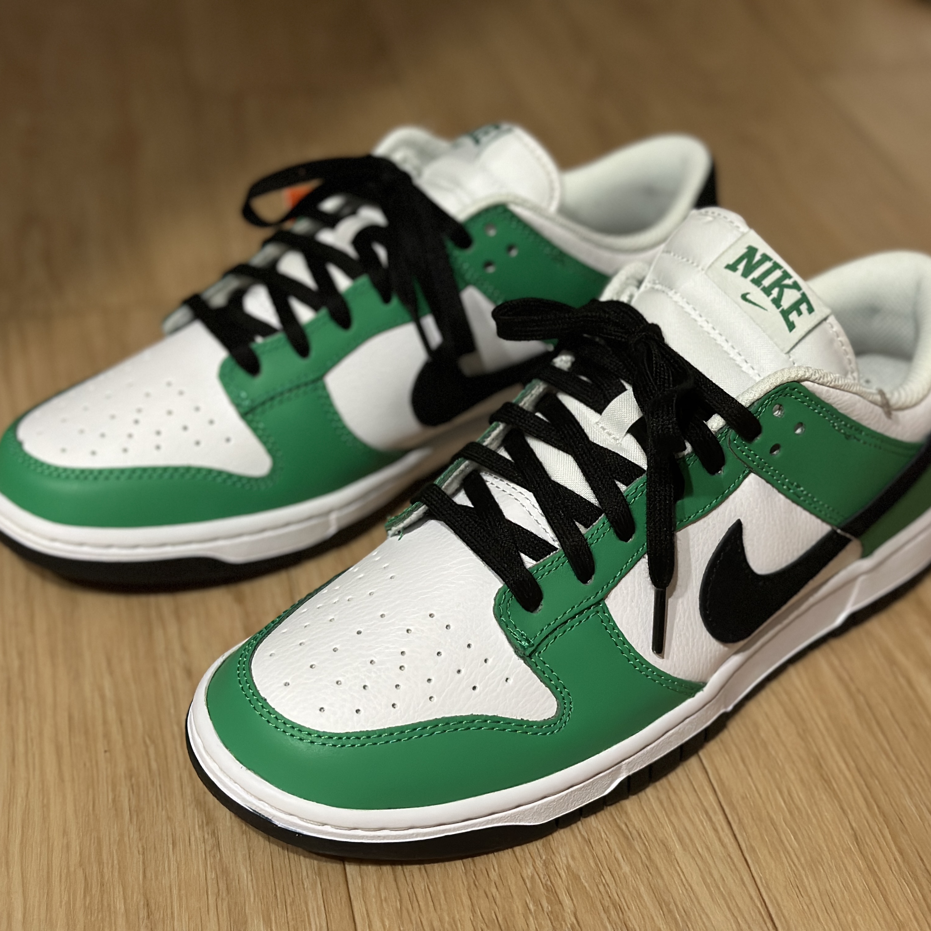 Nike Dunk Low White Green 착용 스타일 - 3