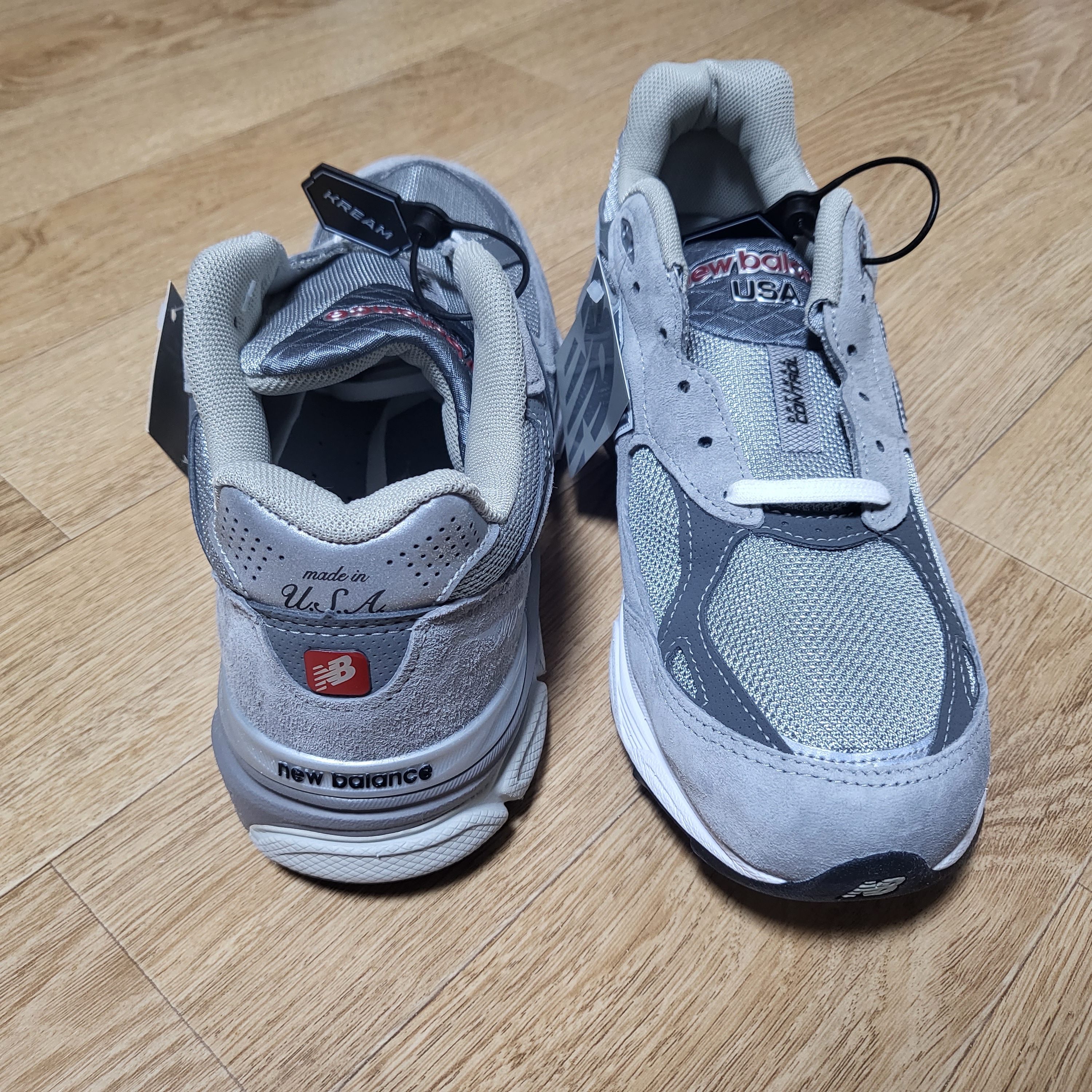 New Balance 990v3 Made in USA Grey - D Standard 착용 스타일 - 4