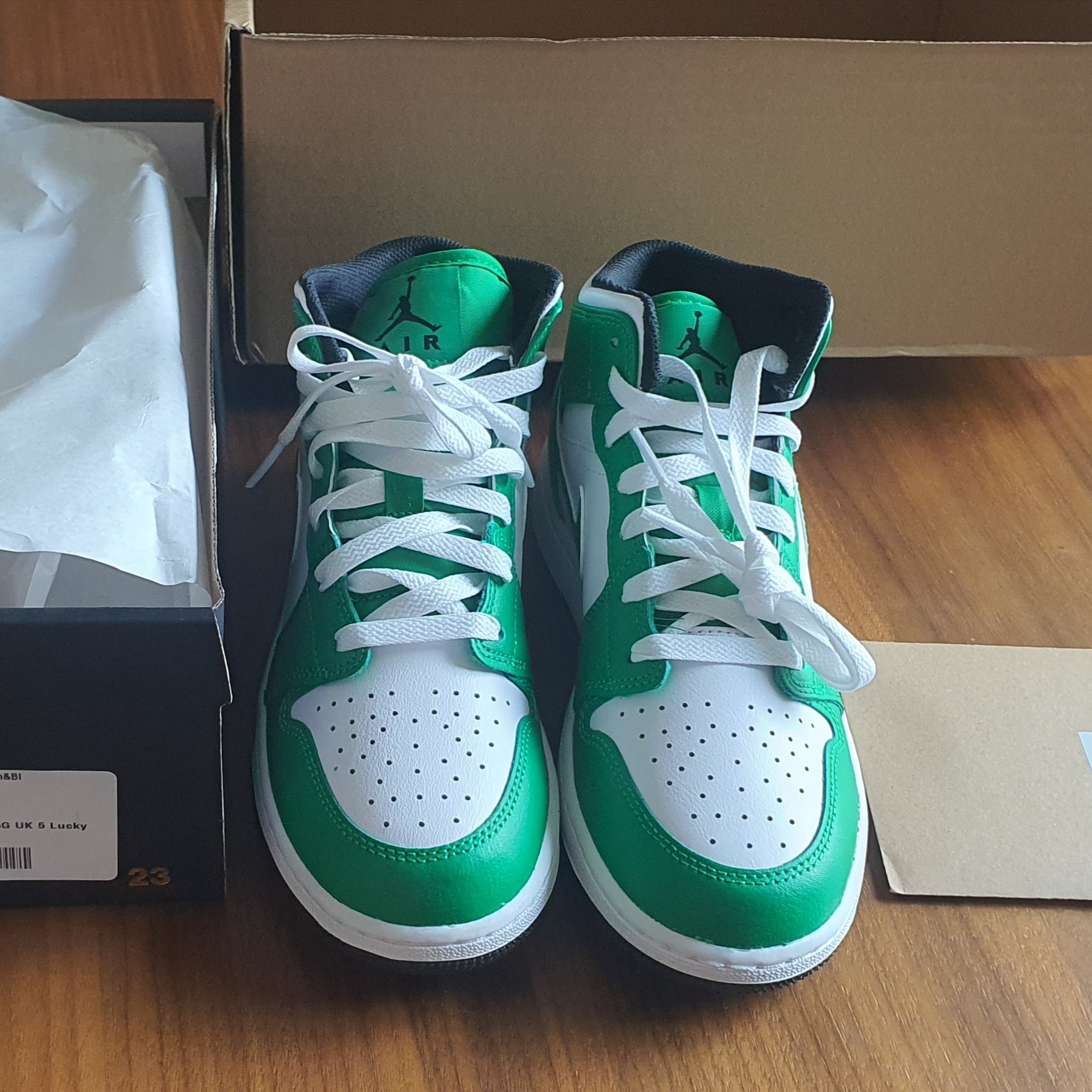 (GS) Jordan 1 Mid Lucky Green 착용 스타일 - 1