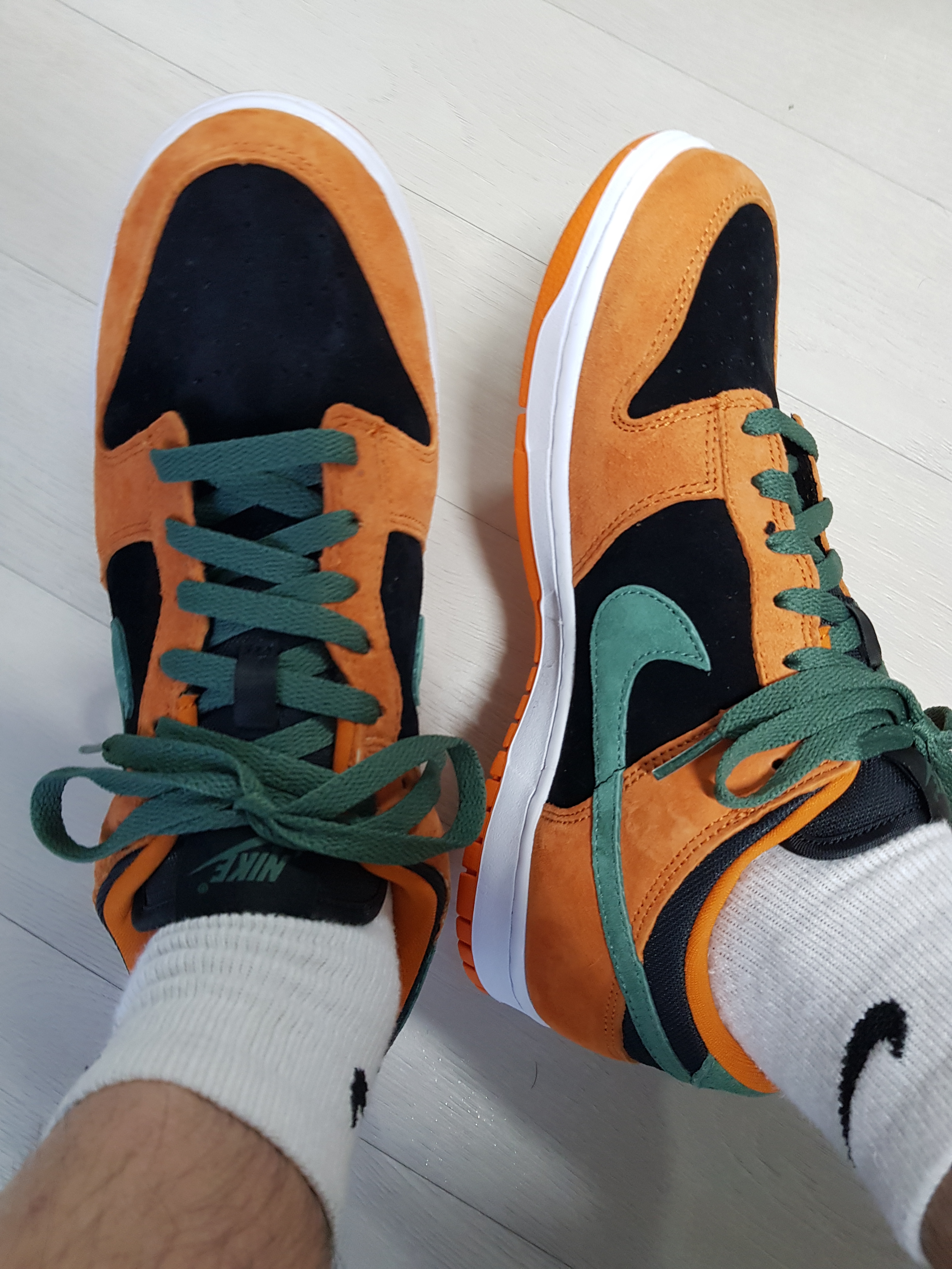 Nike Dunk Low SP Ceramic 착용 스타일