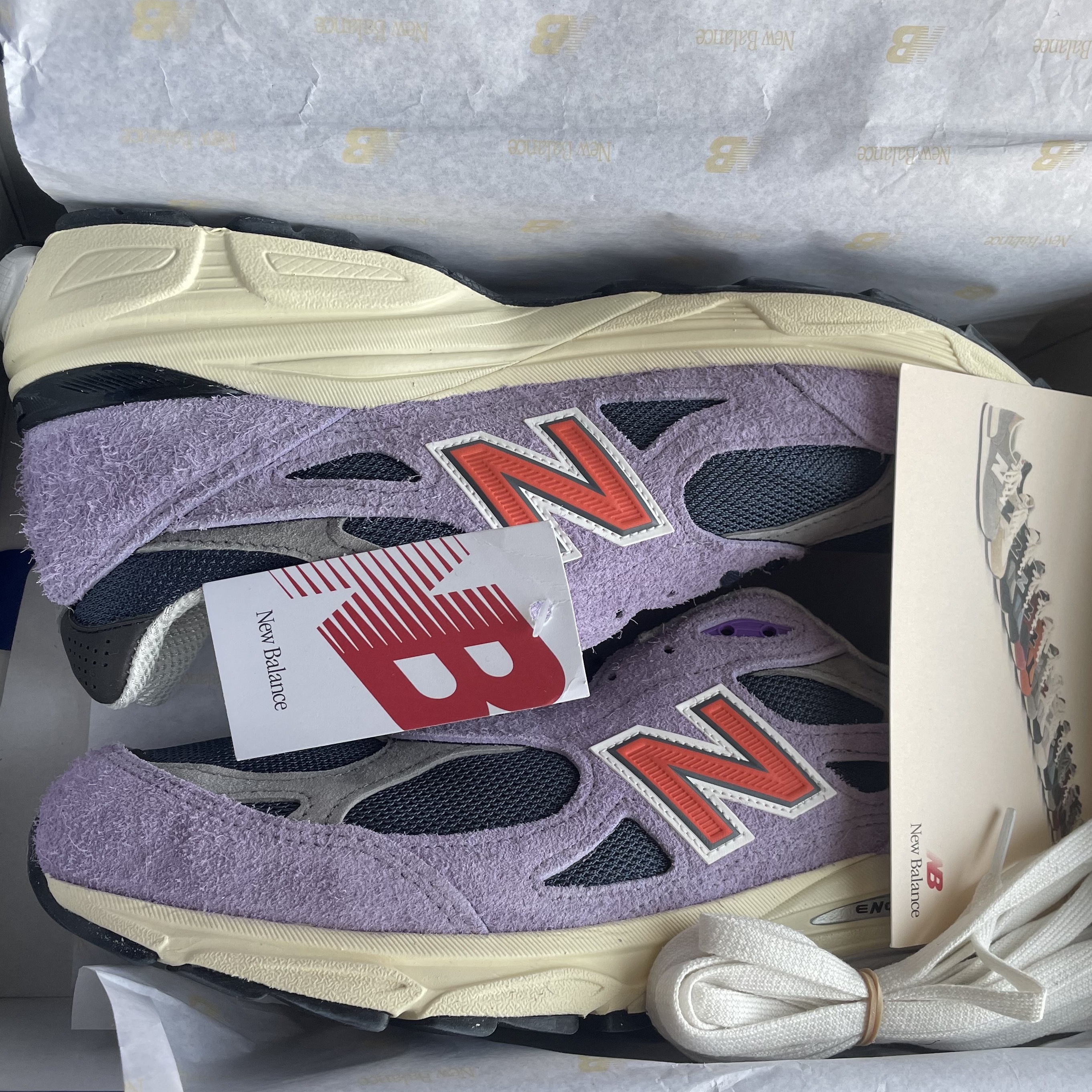 New Balance 990v3 Made in USA Raw Amethyst 착용 스타일