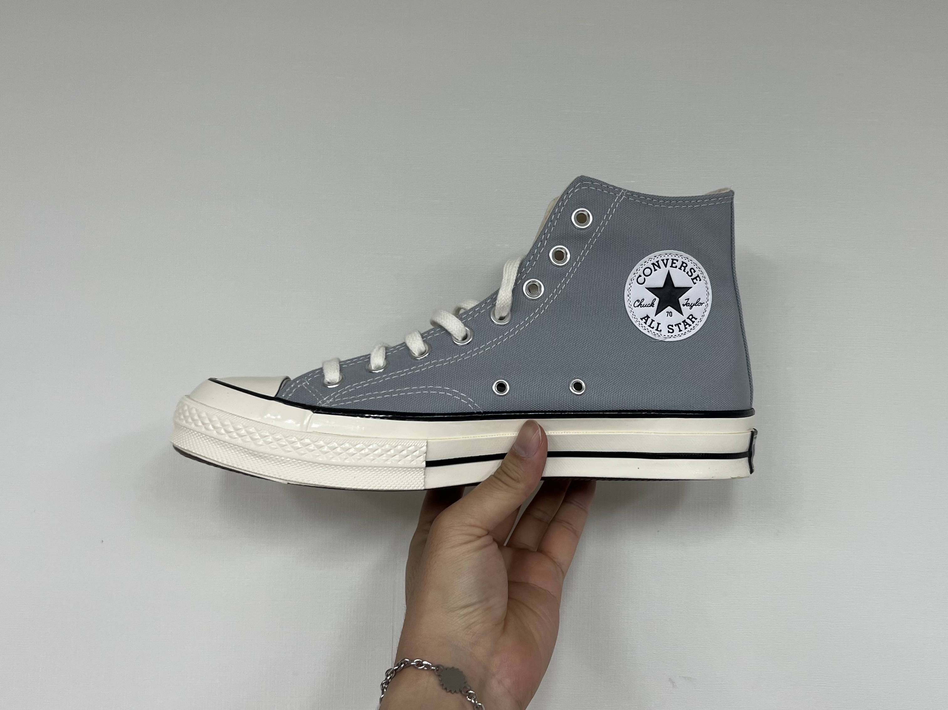Converse Chuck 70 High Vintage Canvas Wolf Grey 착용 스타일