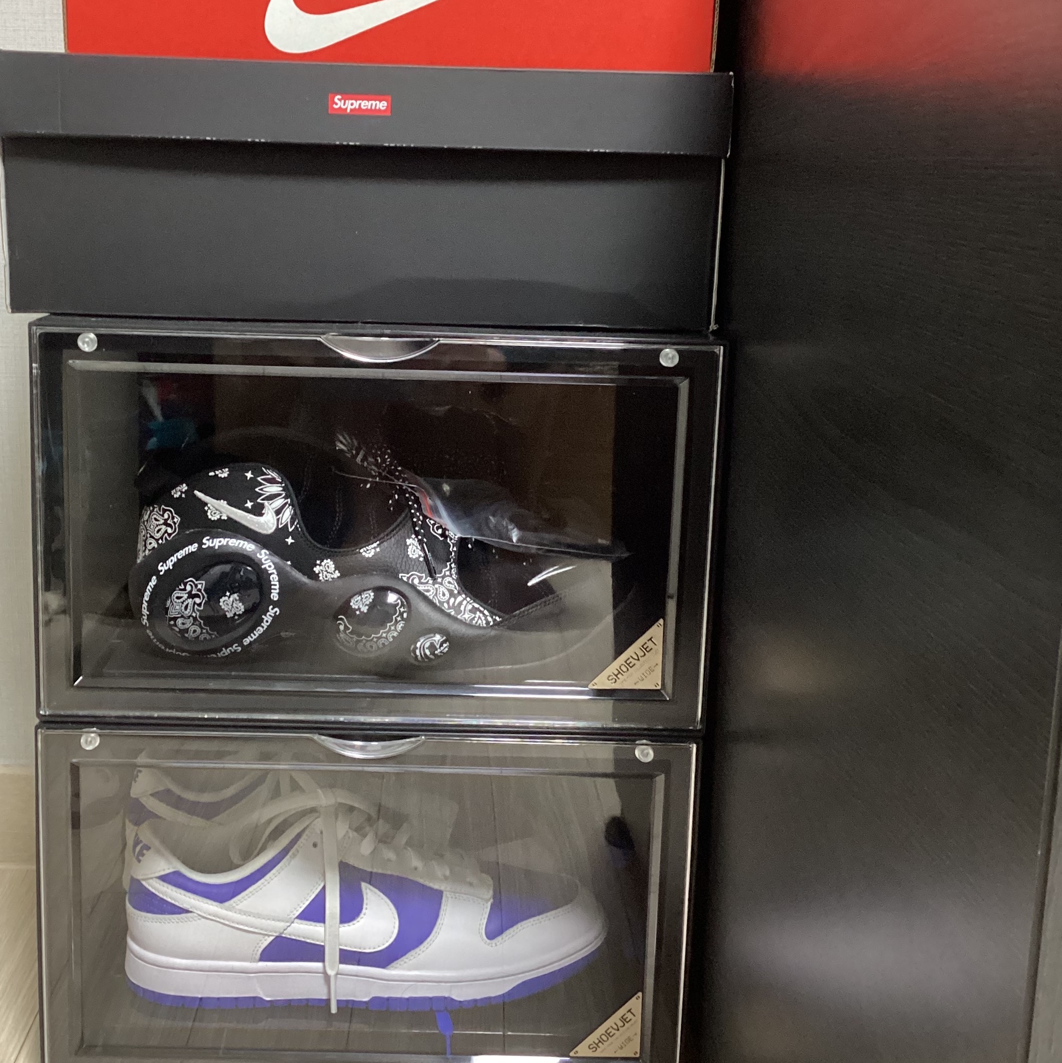 Nike x Supreme Air Zoom Flight 95 SP Black, Nike Dunk Low Retro Racer Blue and White 착용 스타일
