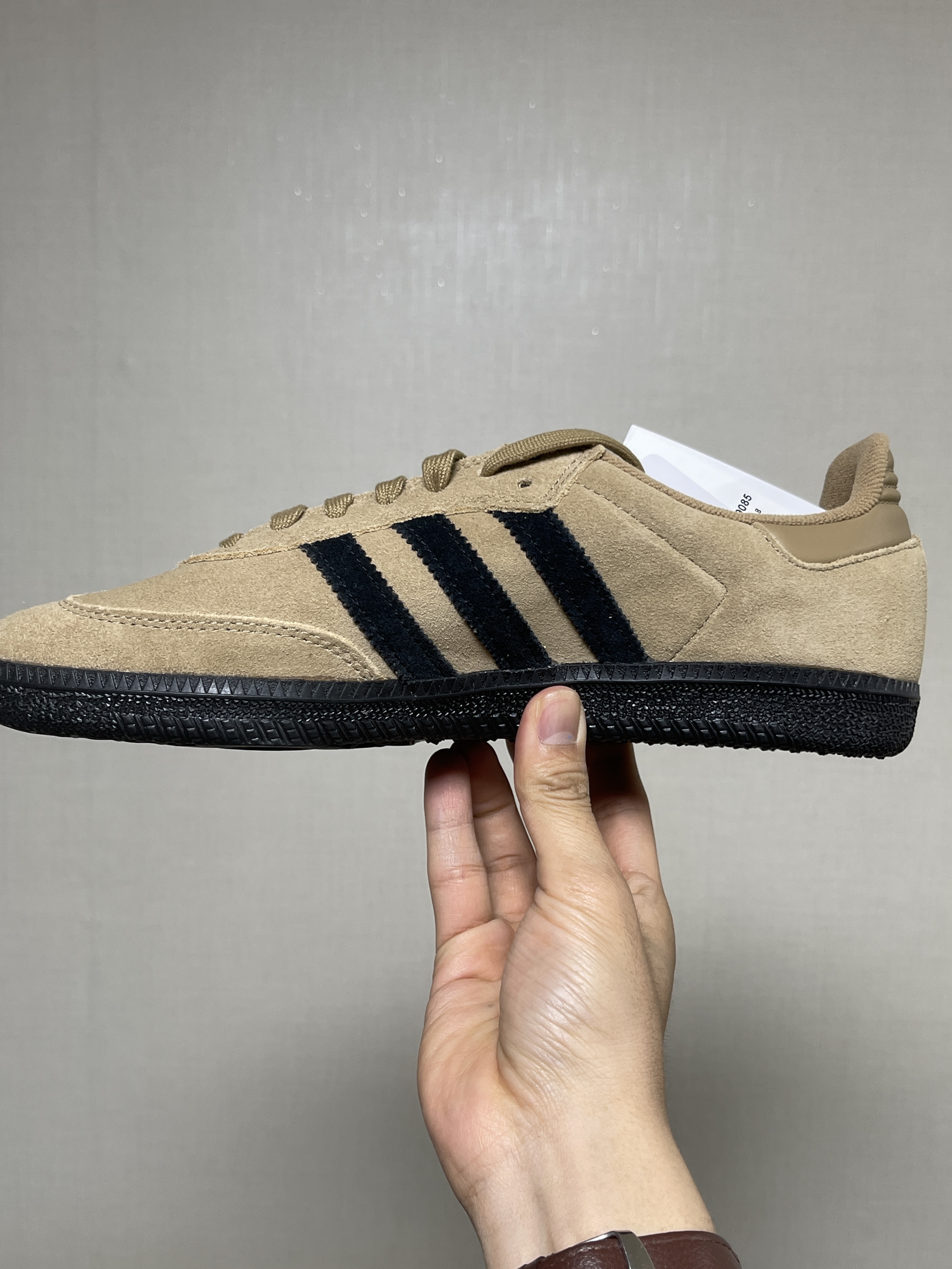 Adidas Samba ADV Cardboard 착용 스타일 - 3