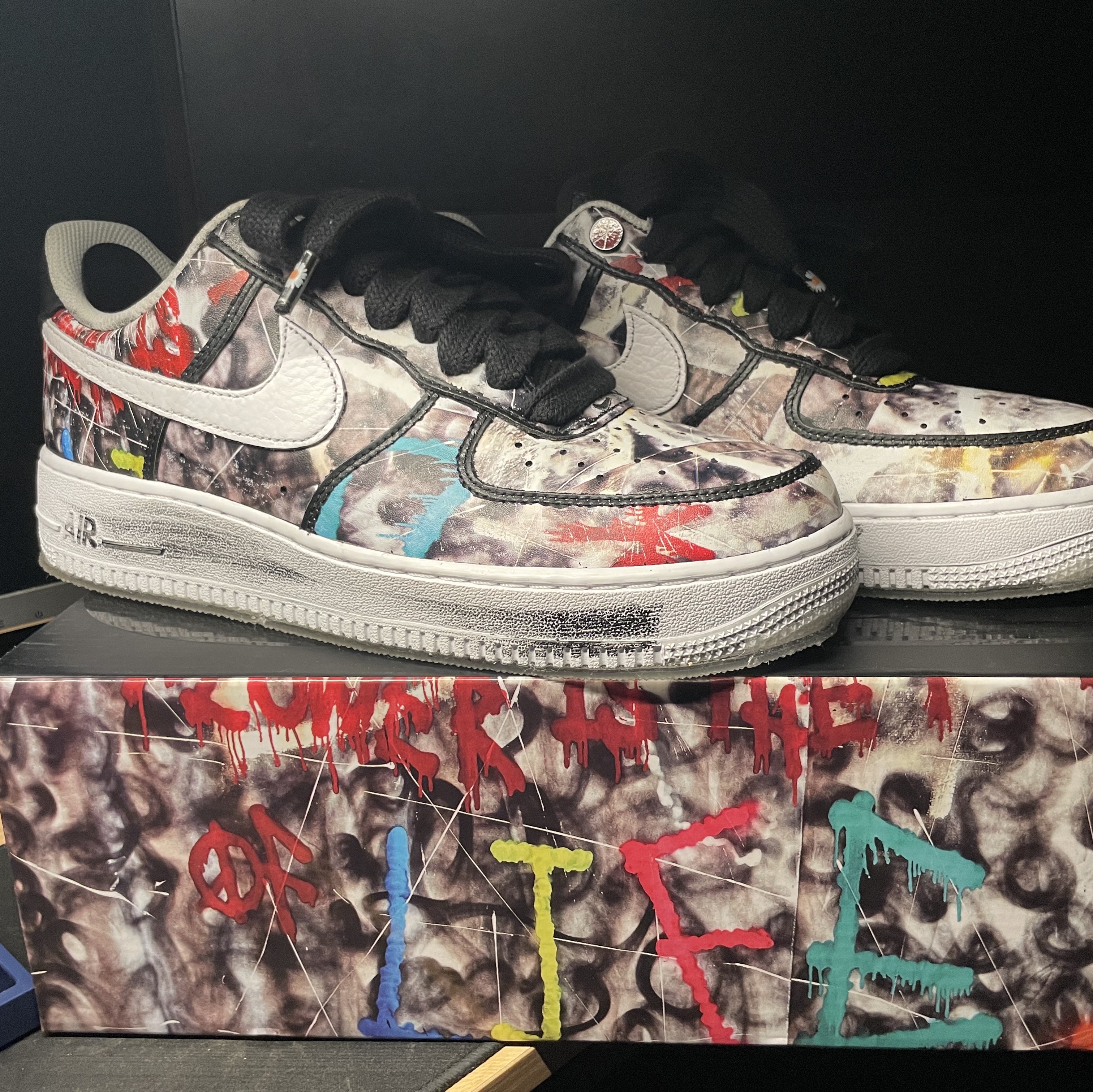 Nike x Peaceminusone Air Force 1 Low Para-Noise 착용 스타일