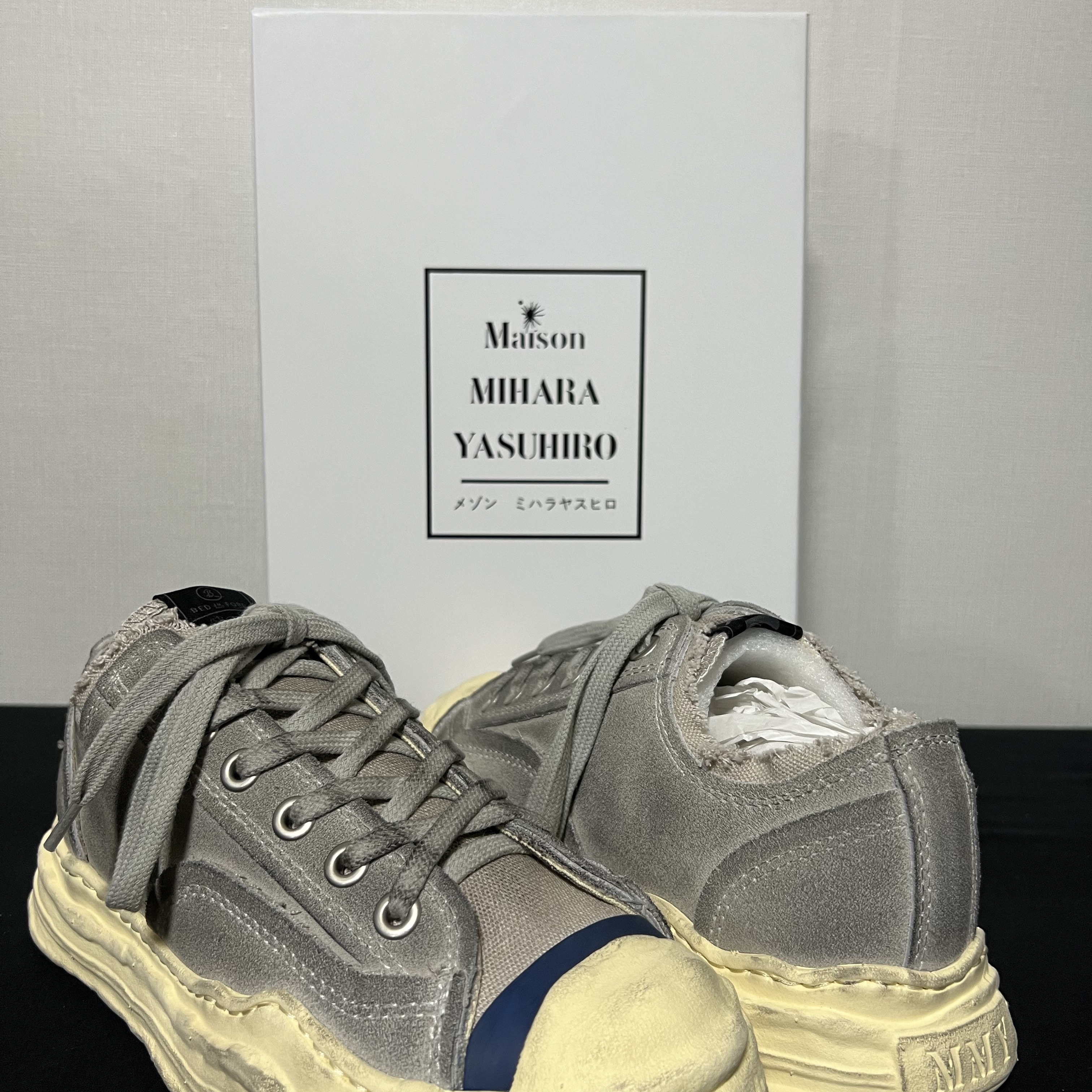 Maison Mihara Yasuhiro x Bed J.W. Ford Hank OG Sole Low-top Sneakers Gray 착용 스타일 - 1