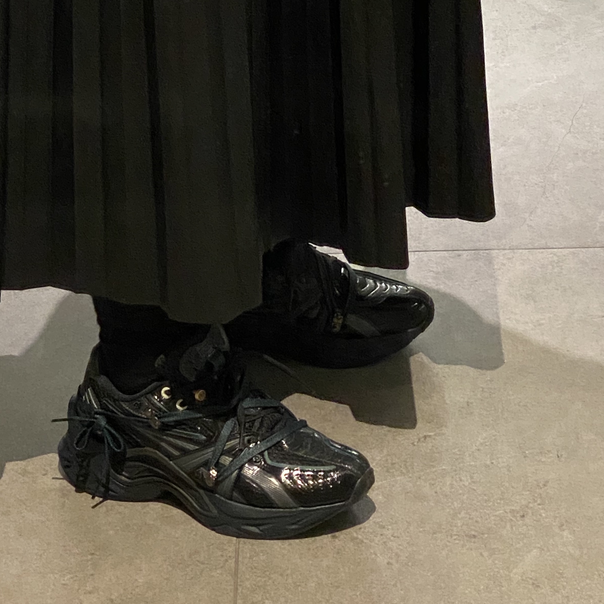 Asics x Andersson Bell HN2-S Protoblast Black 착용 스타일