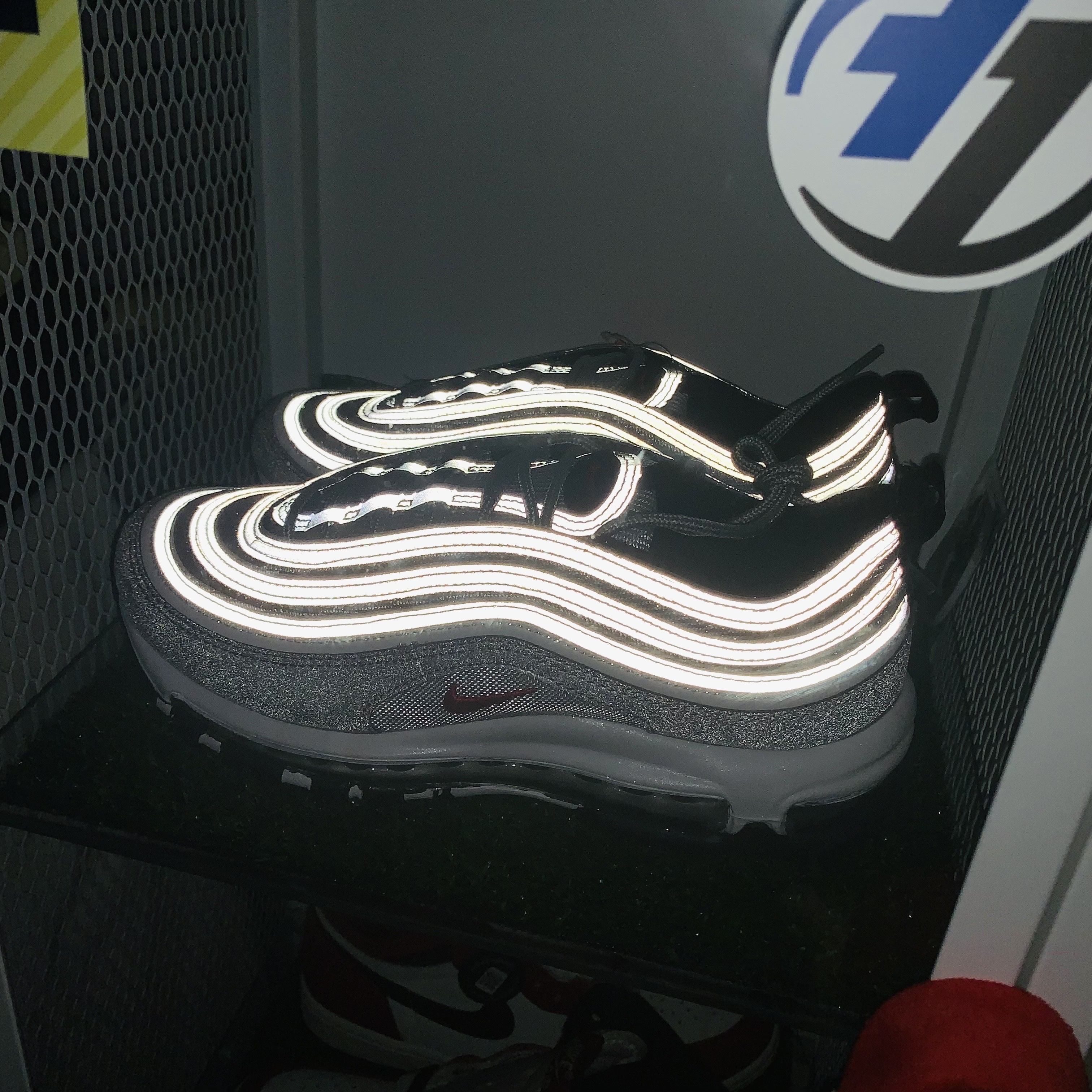Nike Air Max 97 OG Silver Bullet 2022 착용 스타일