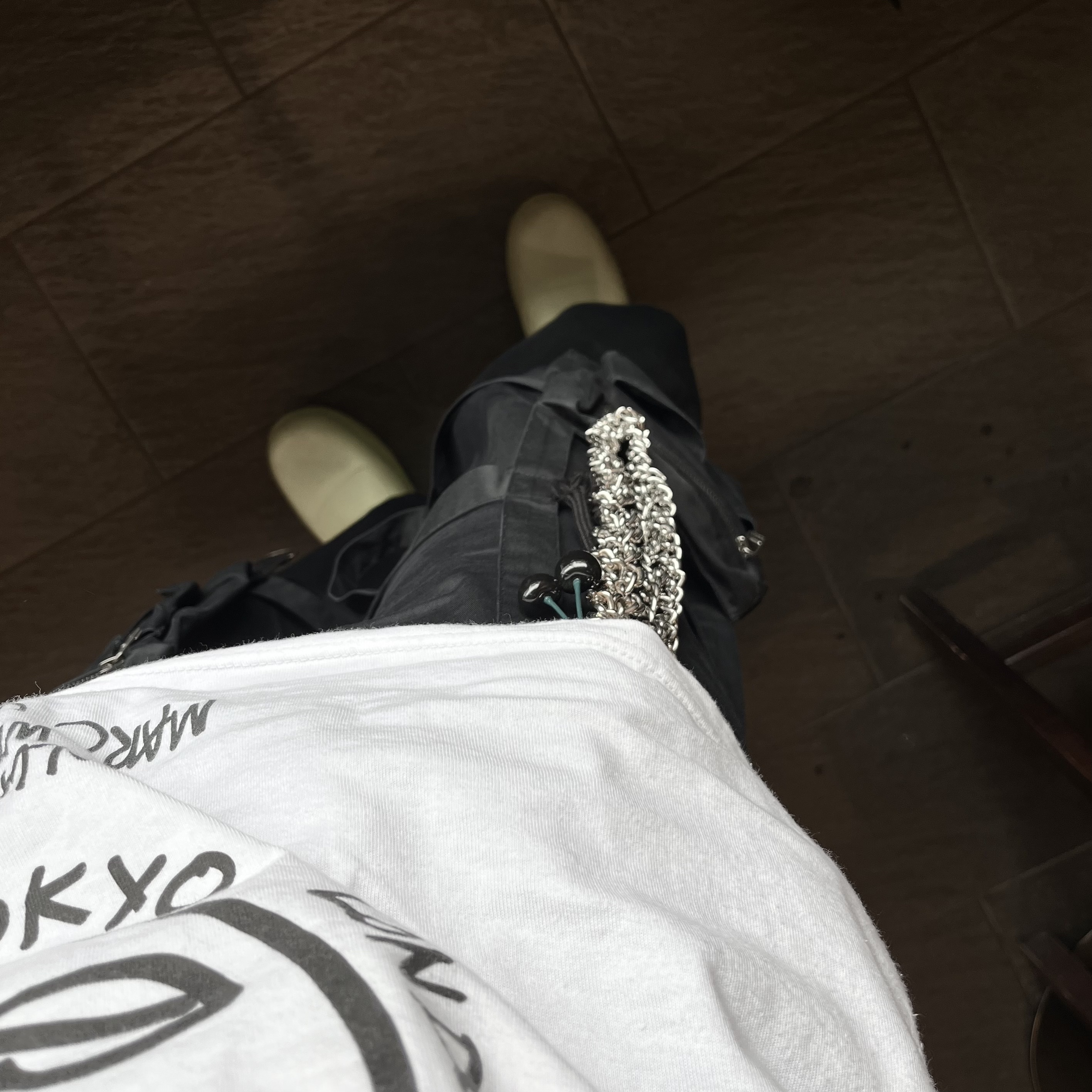 Stussy x Marc Jacobs 40 WT T-Shirt, Bottega Veneta Puddle Ankle Boots Kiwi 착용 스타일